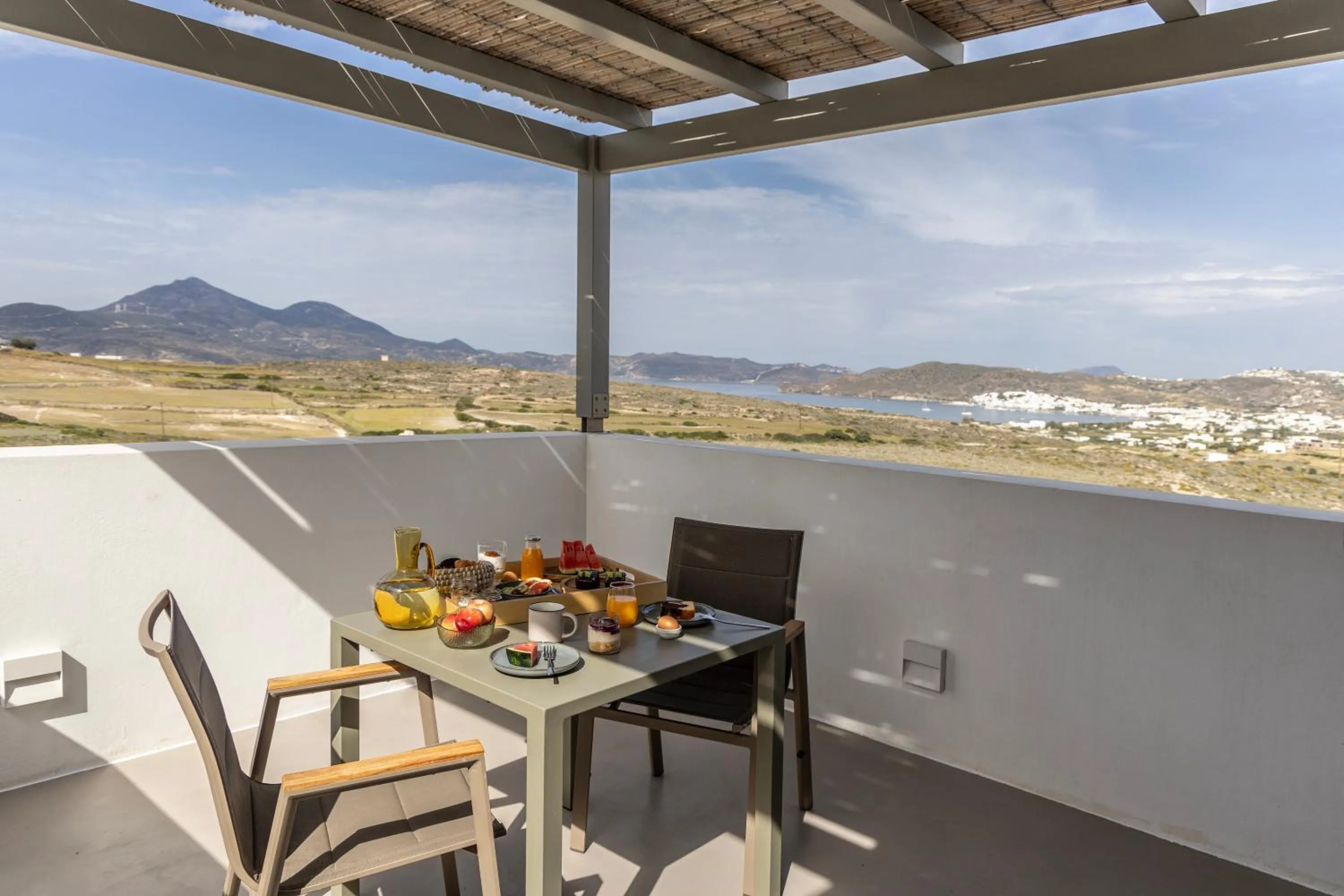 Patio in Korfi de Milo