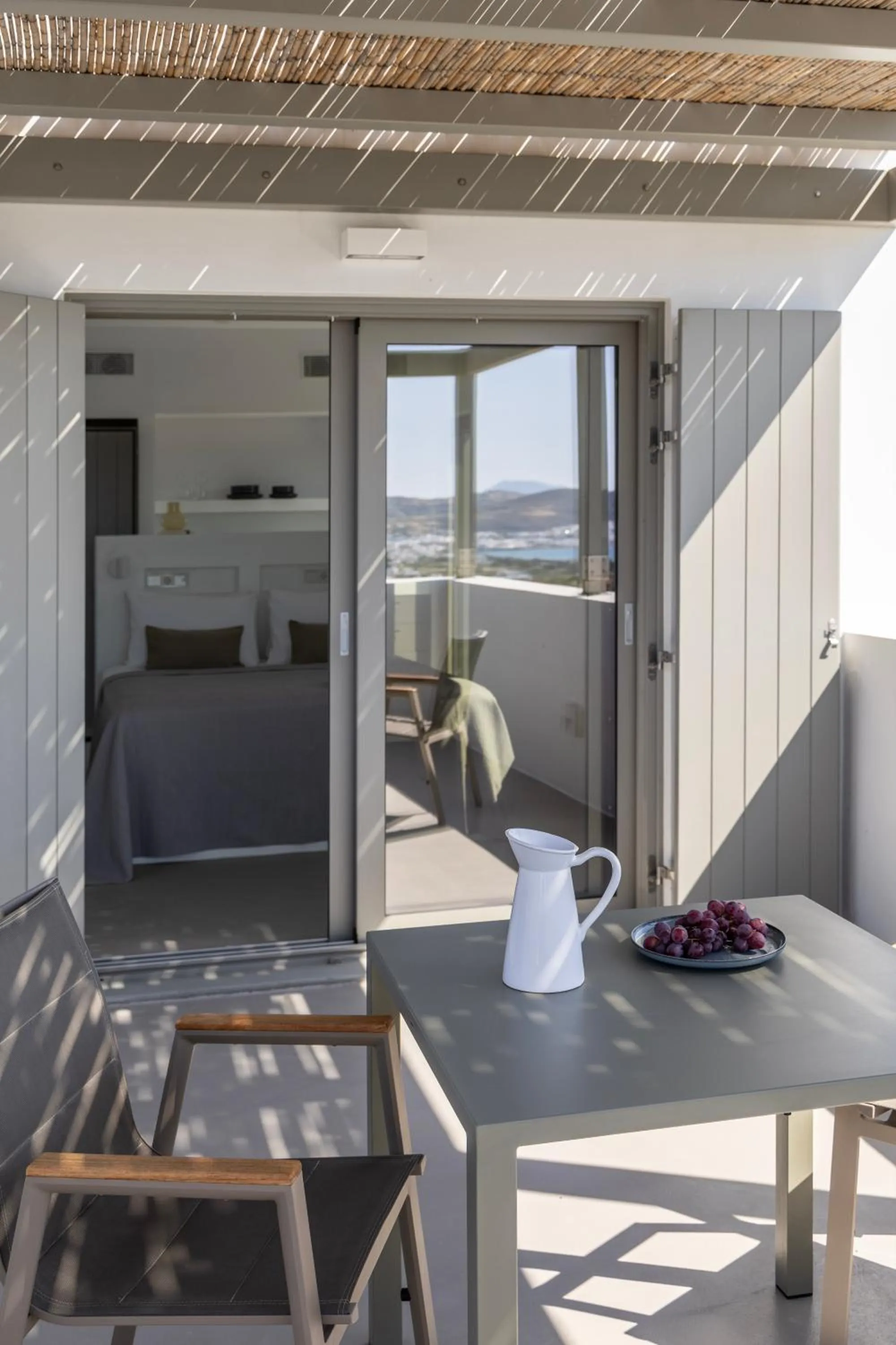 Patio in Korfi de Milo