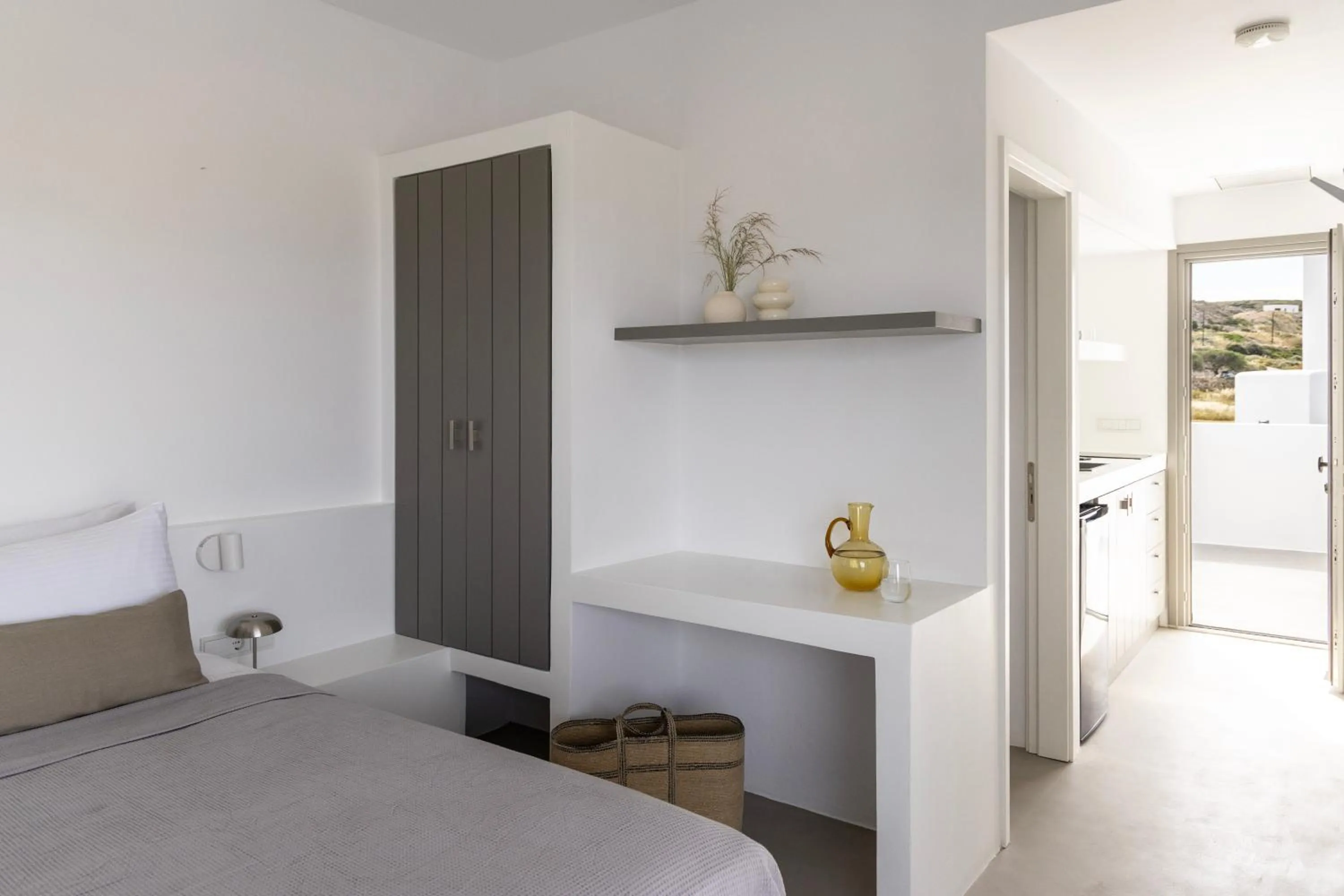 Bed in Korfi de Milo