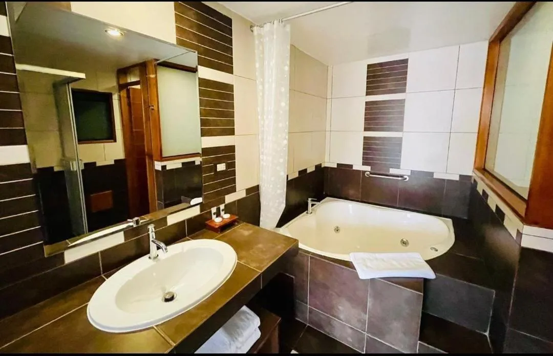 Bathroom in HOTEL POLO CUSCO SUITES