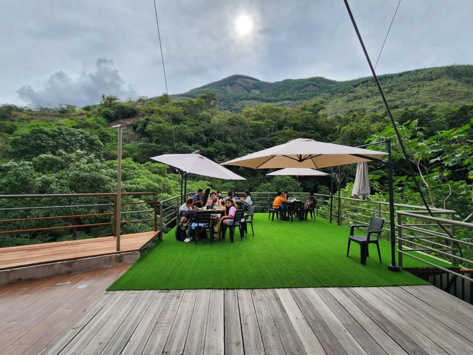 Eco Hotel Villa Suites