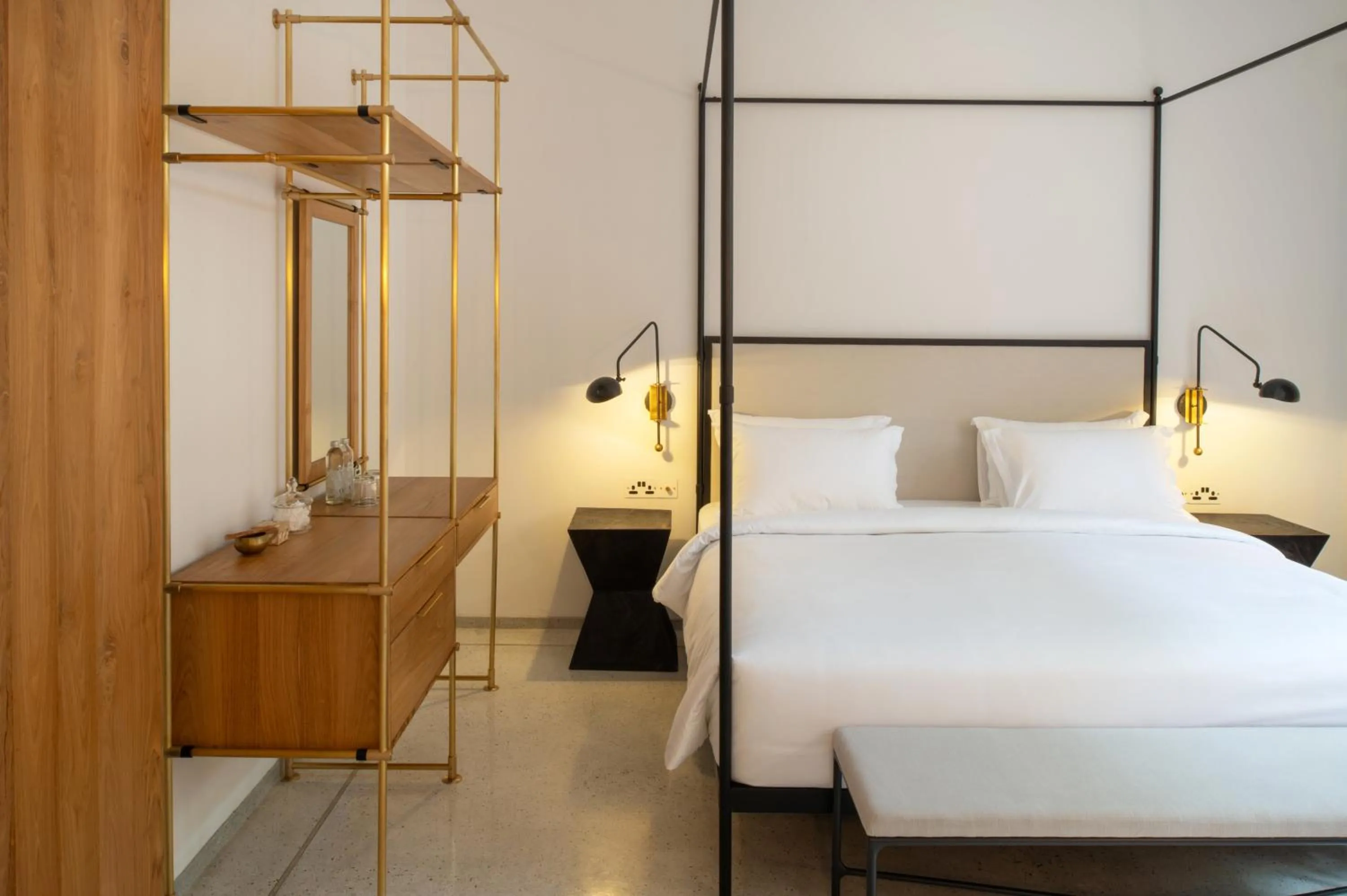 Bed in The Charleston