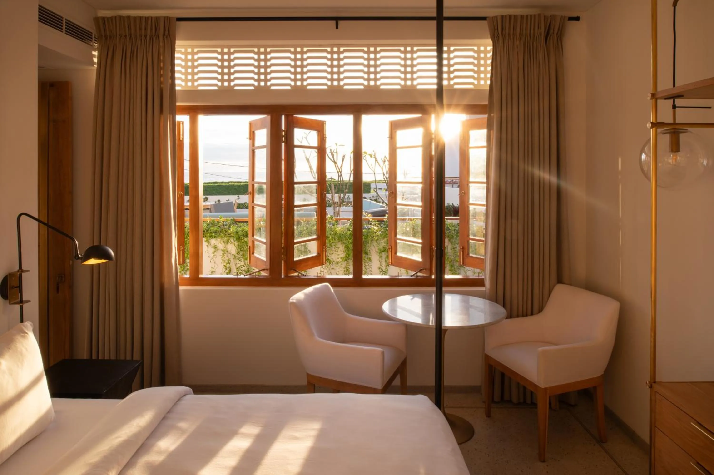 Bed in The Charleston