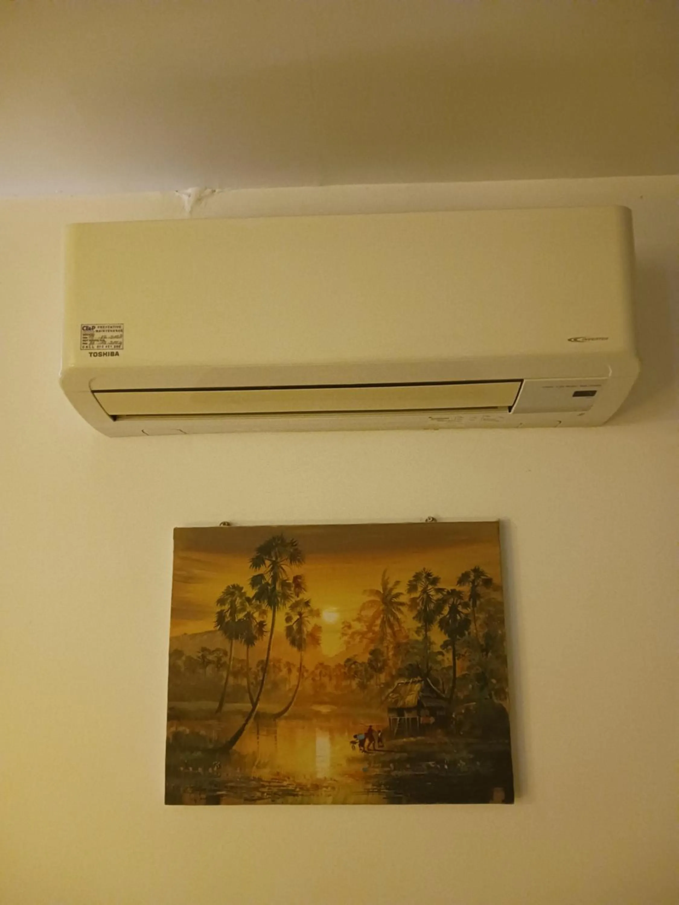 air conditioner in Andy's Place