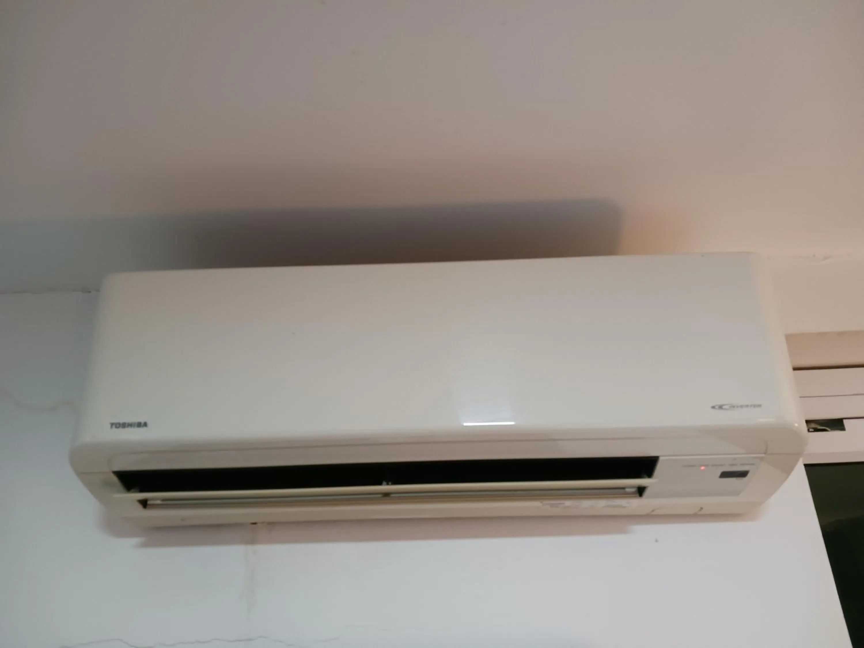 air conditioner in Andy's Place