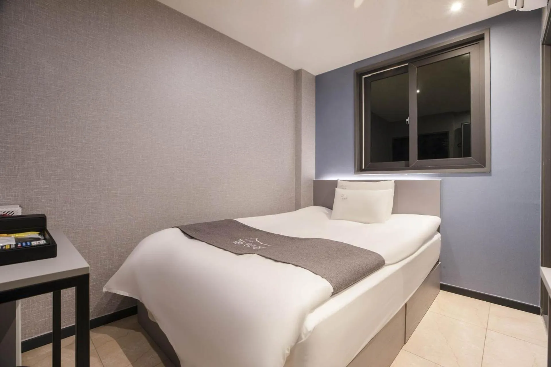 Bed in Hotel dongyangjang Dongdaemun-Jongno