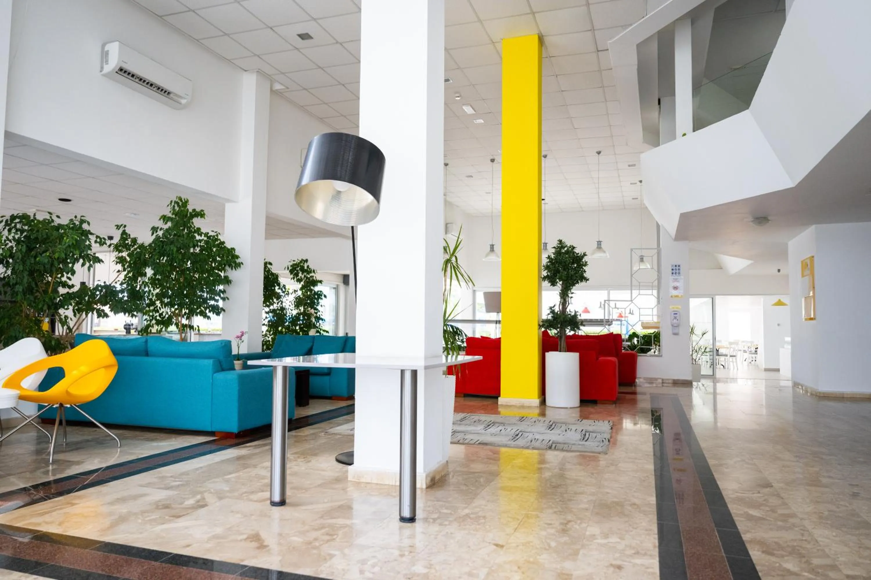 Lobby or reception in Napa Jay Hotel