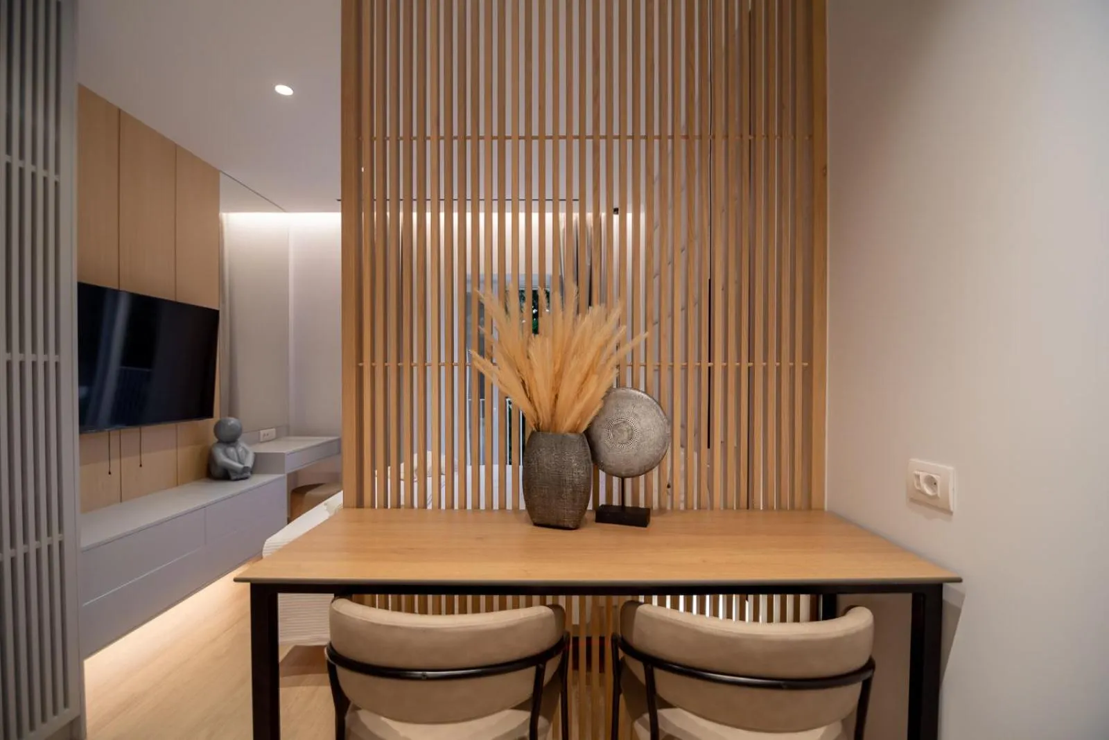 TV and multimedia in Contessa Bianca Luxury Suites