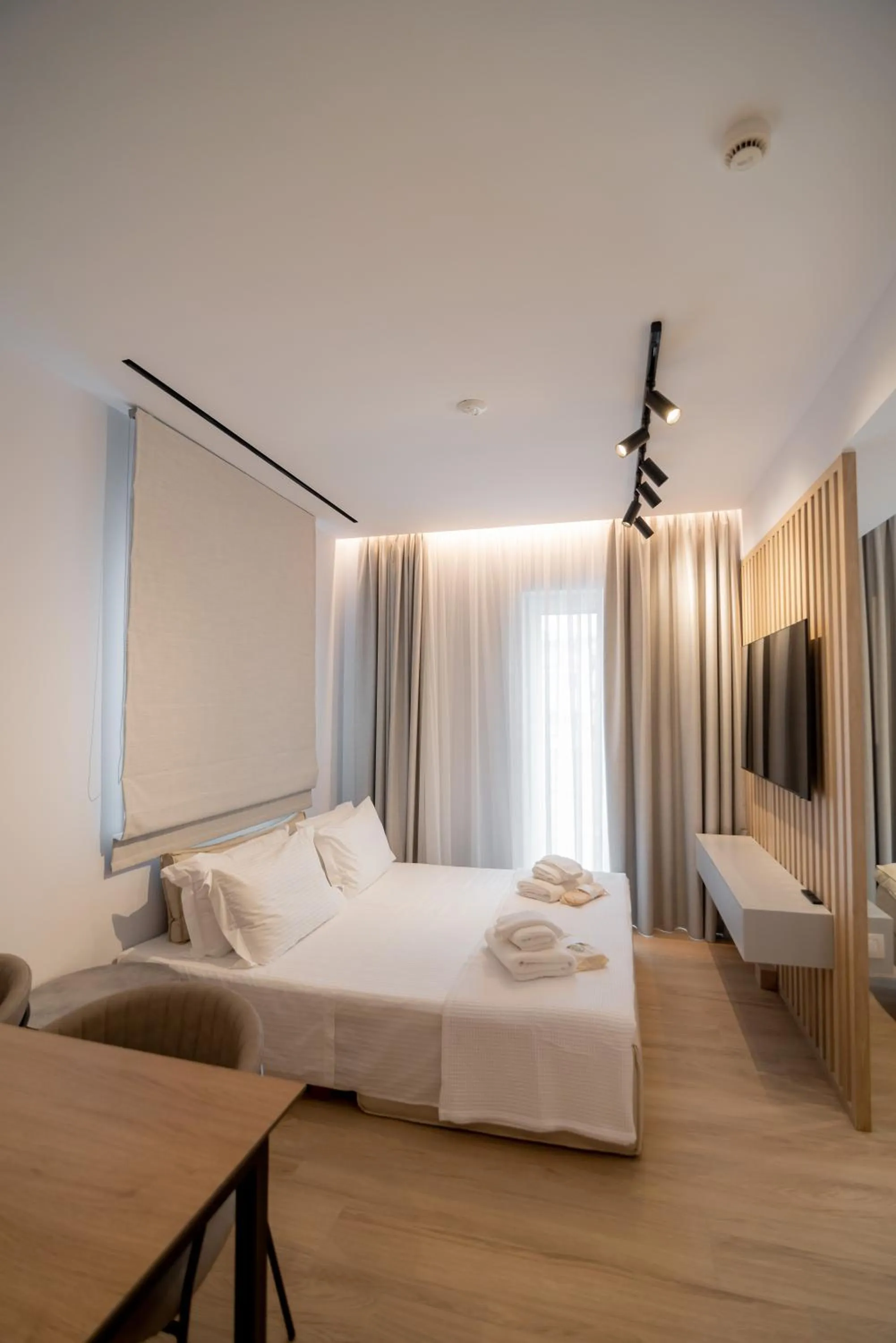 Living room, Bed in Contessa Bianca Luxury Suites