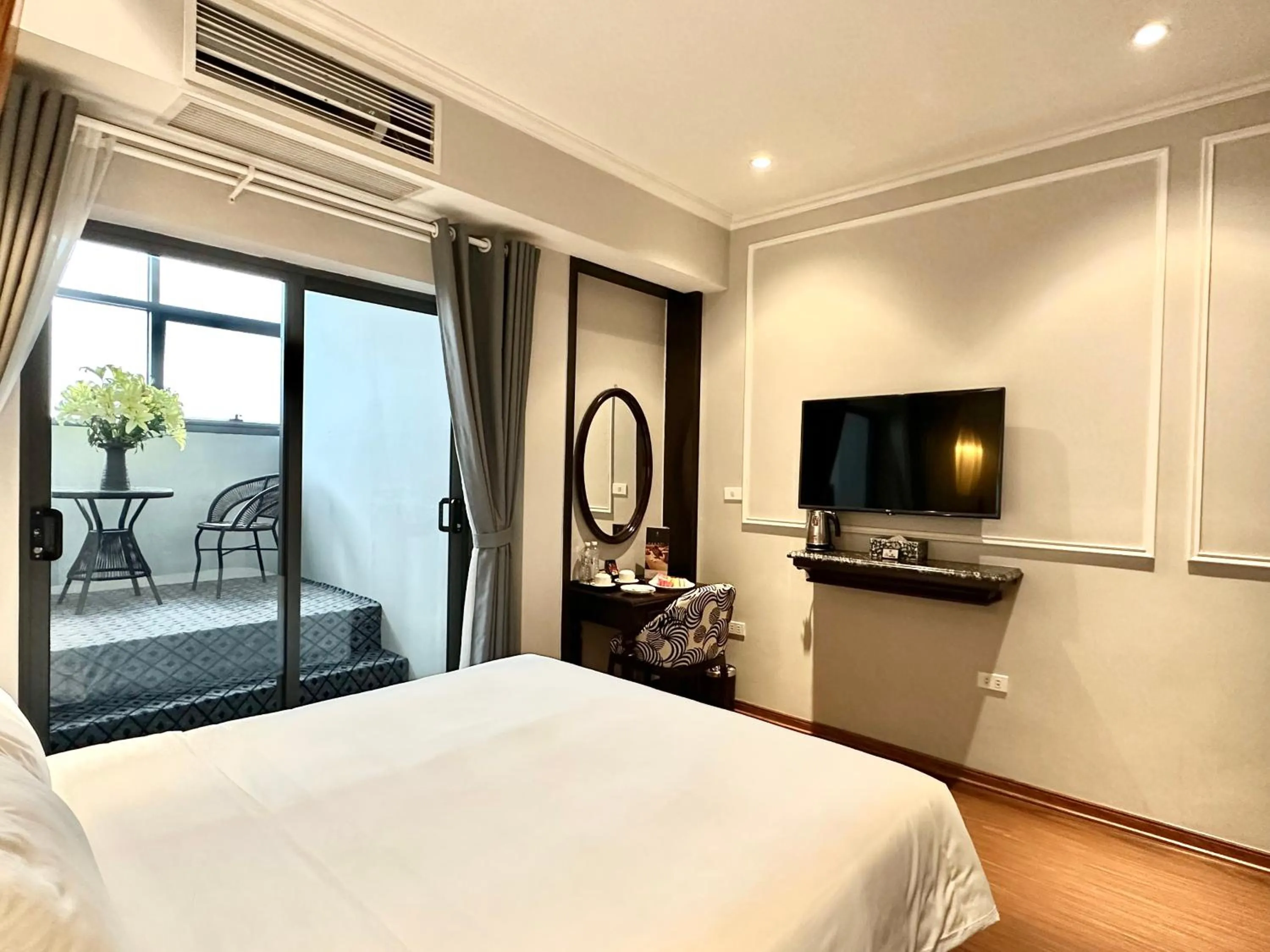 Bed in Salute Premium Hotel & Spa