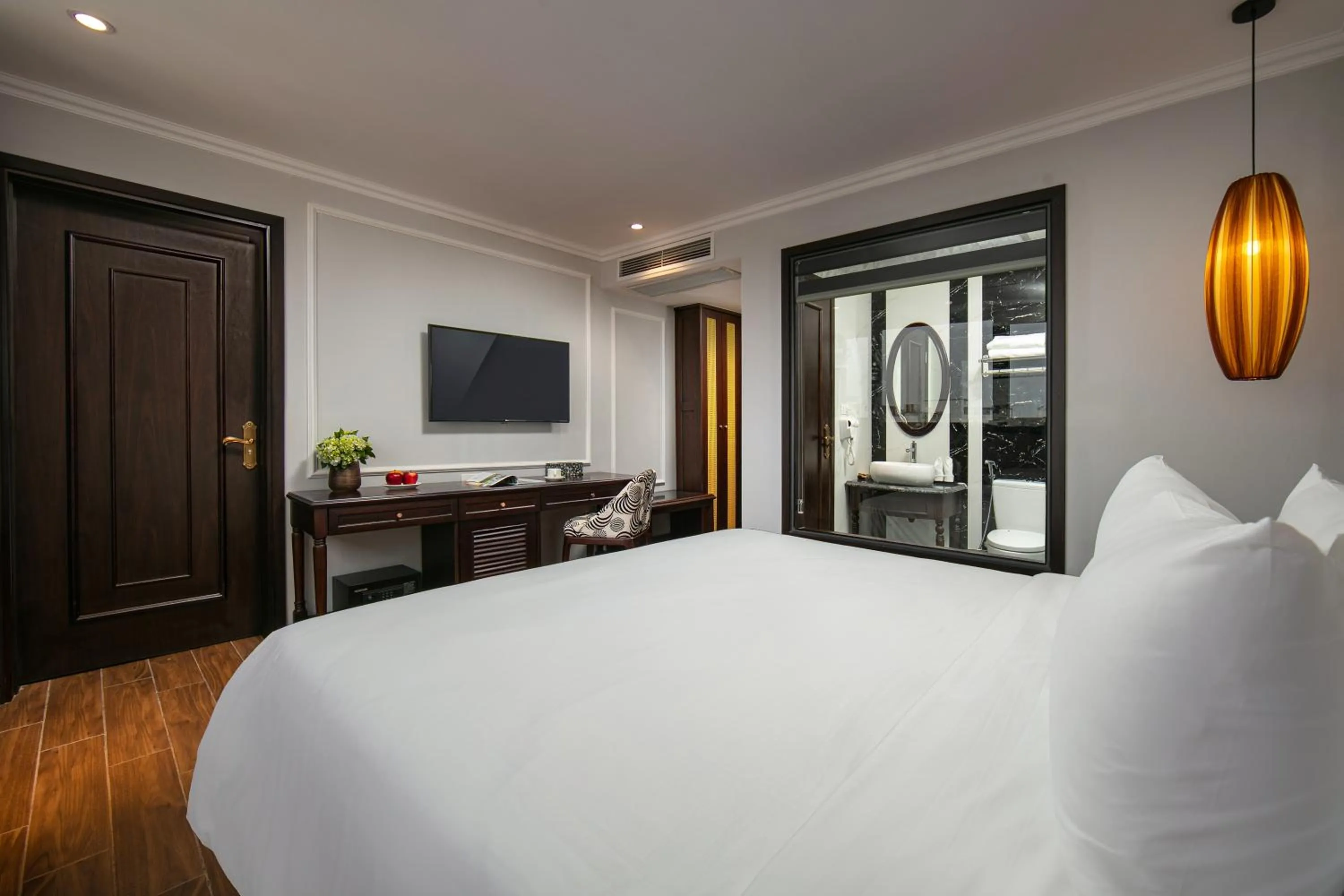 Bed in Salute Premium Hotel & Spa