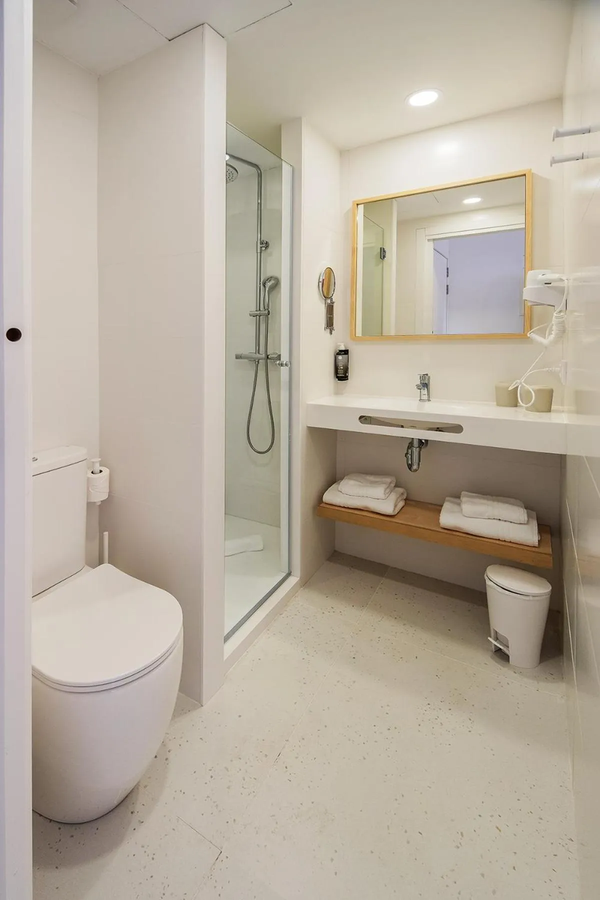 Bathroom in HOTEL BINI