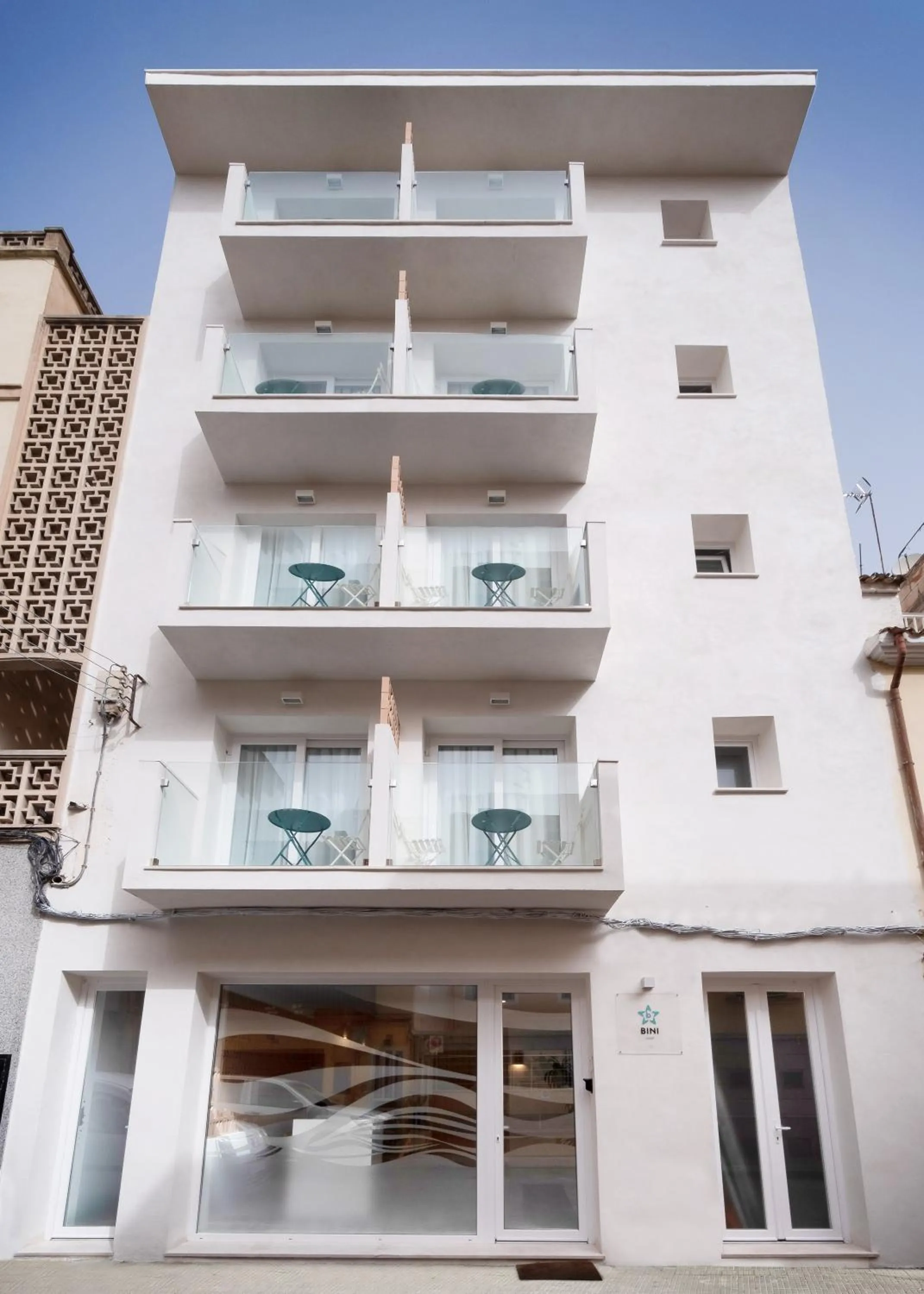 Property building in HOTEL BINI