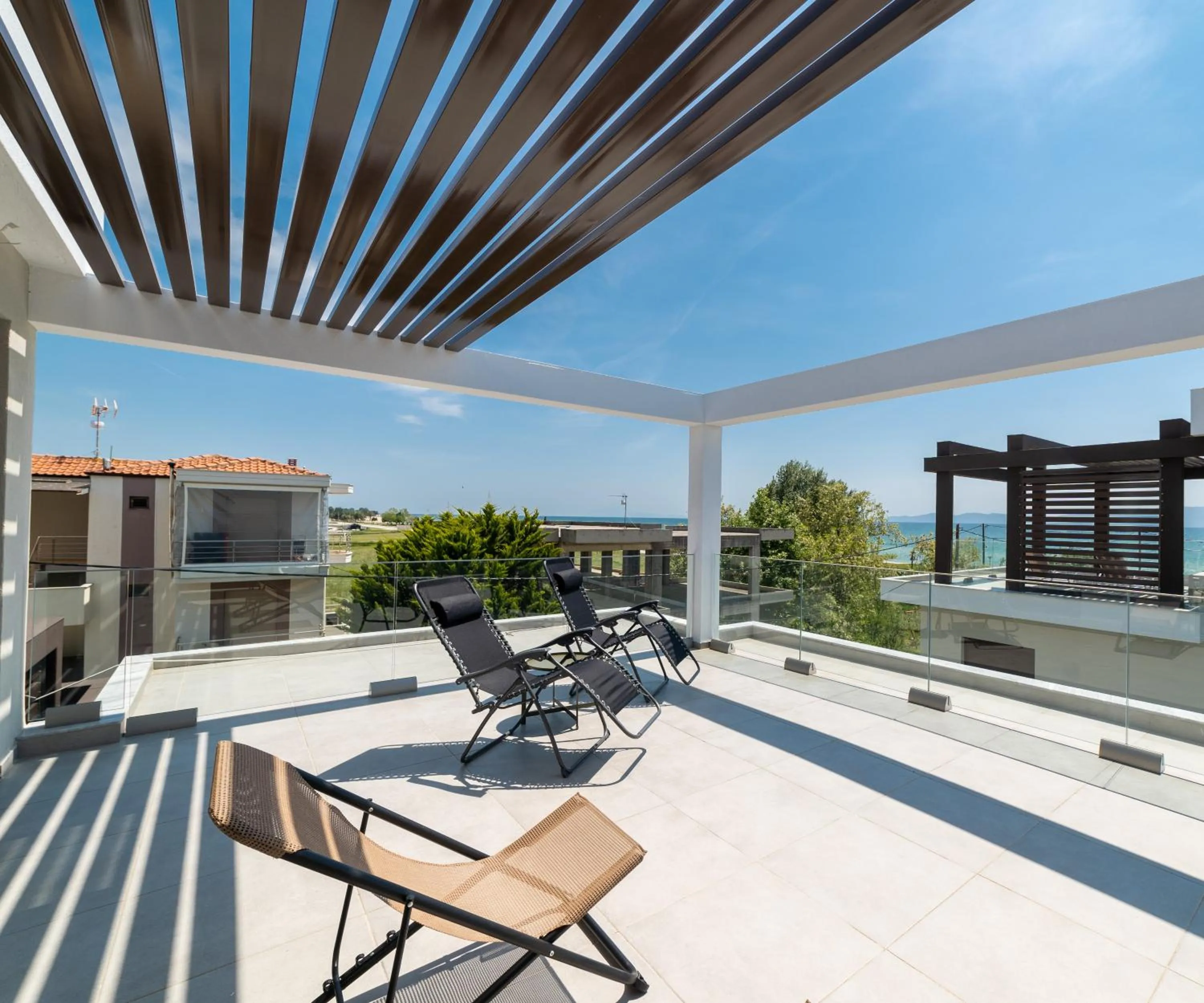 Property building in Argilos & Argilos Deluxe Residential Complexes