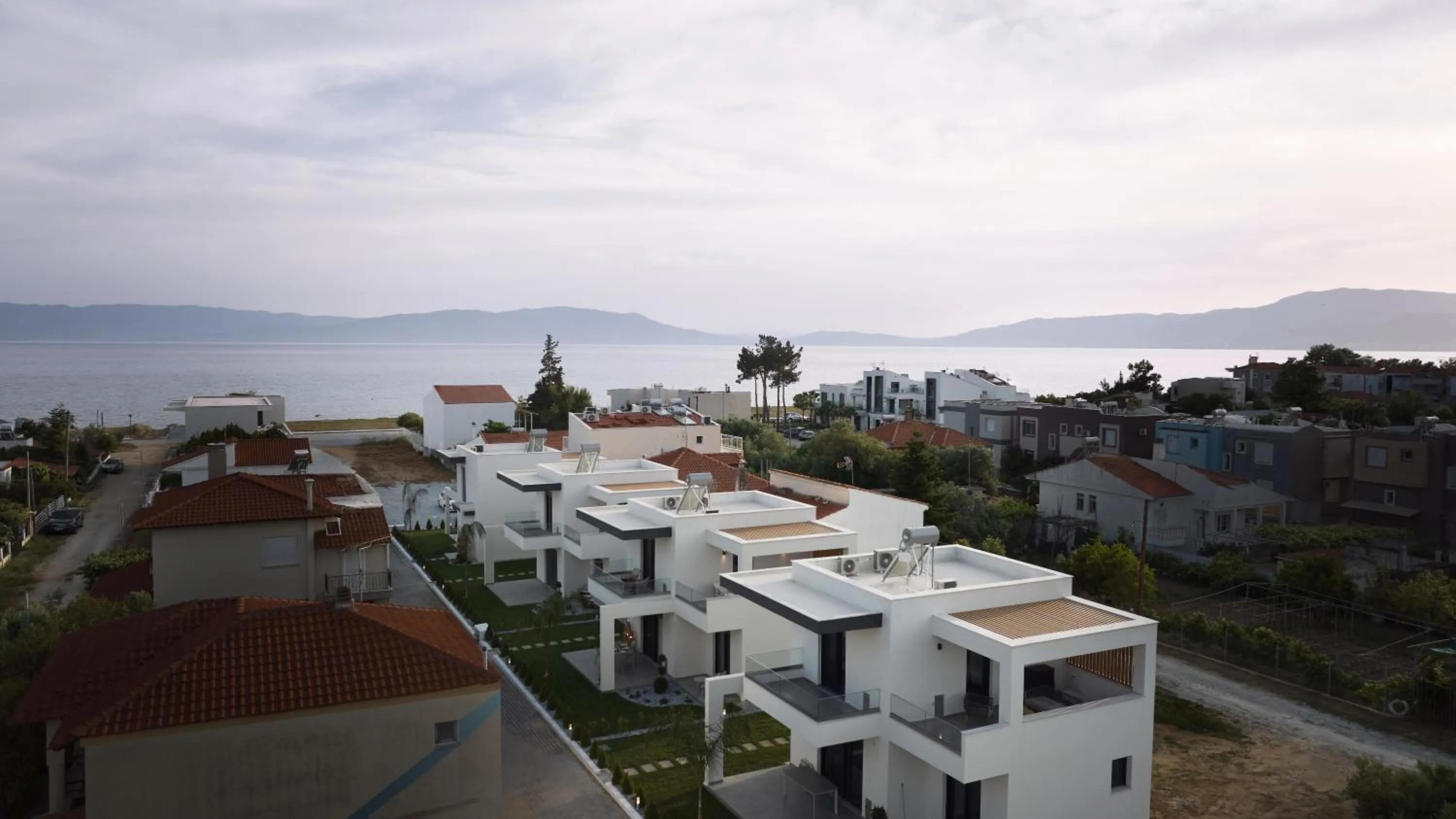 Property building in Argilos & Argilos Deluxe Residential Complexes