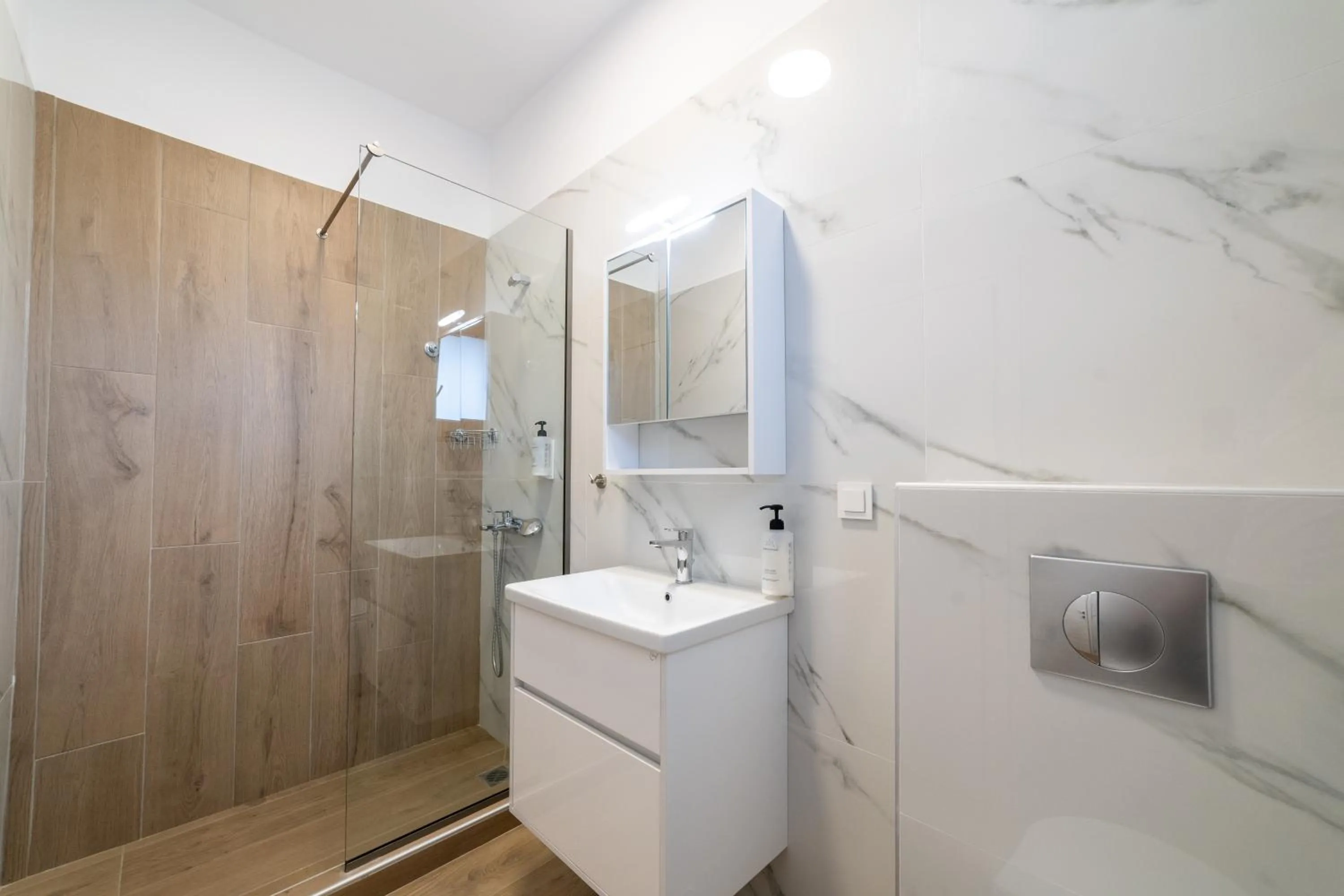 Bathroom in Argilos & Argilos Deluxe Residential Complexes