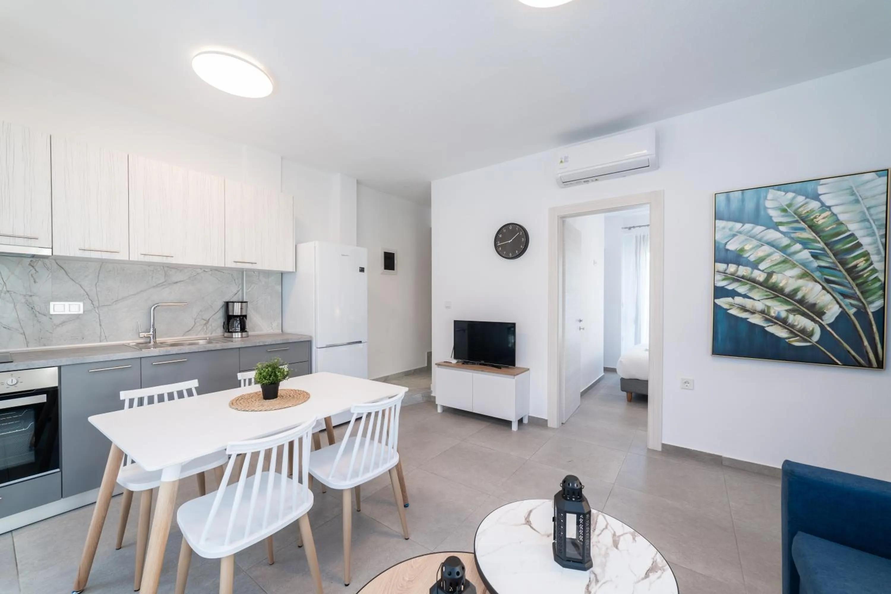 TV and multimedia in Argilos & Argilos Deluxe Residential Complexes