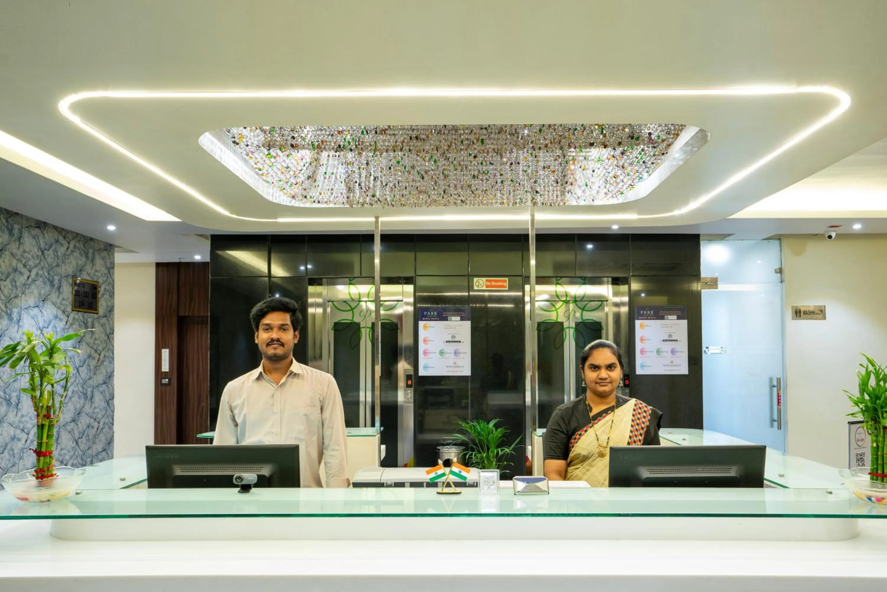 Lobby or reception in PARK SIGNATURE HOTELS - Royal Benza