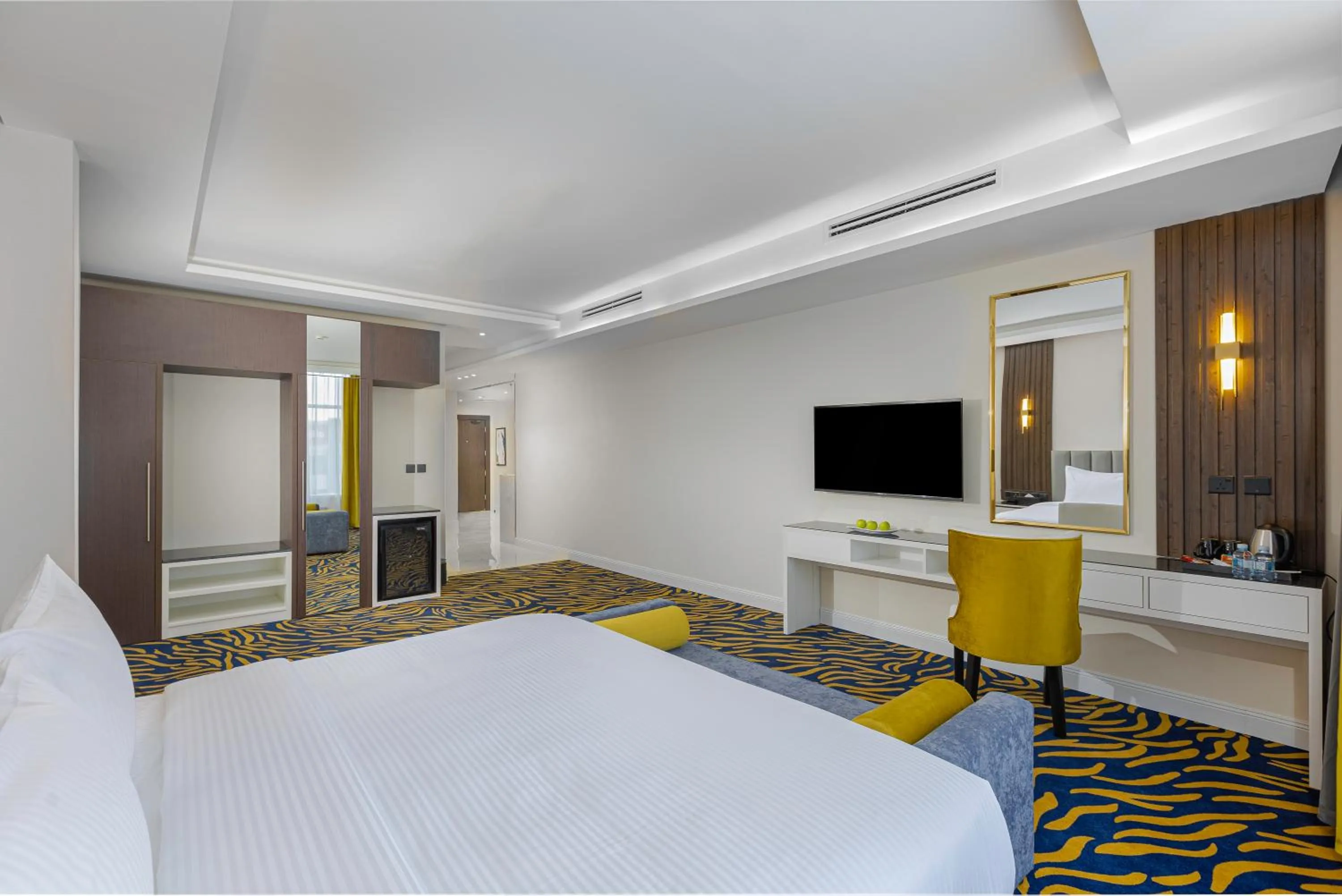 Communal lounge/ TV room in Jasmien Golden