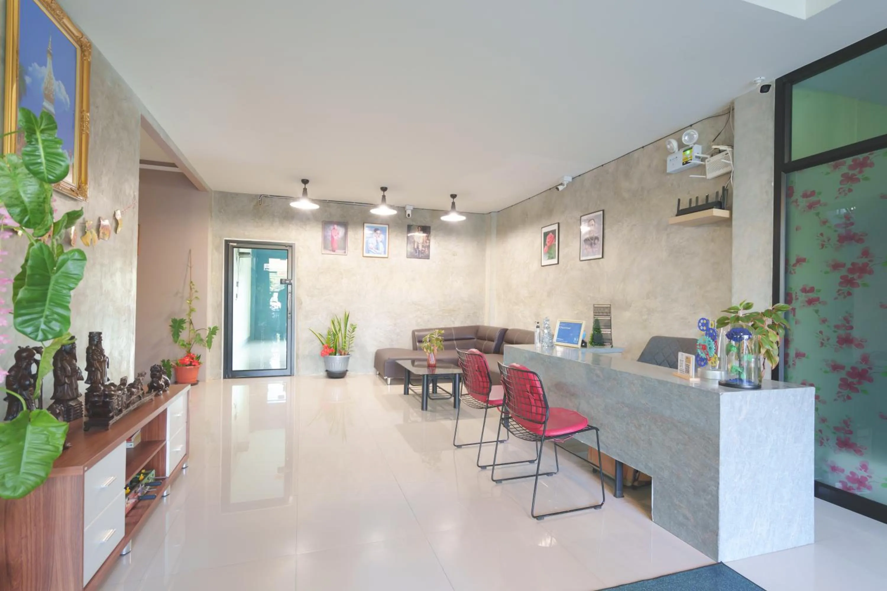 Lobby or reception in V Tharm Hotel