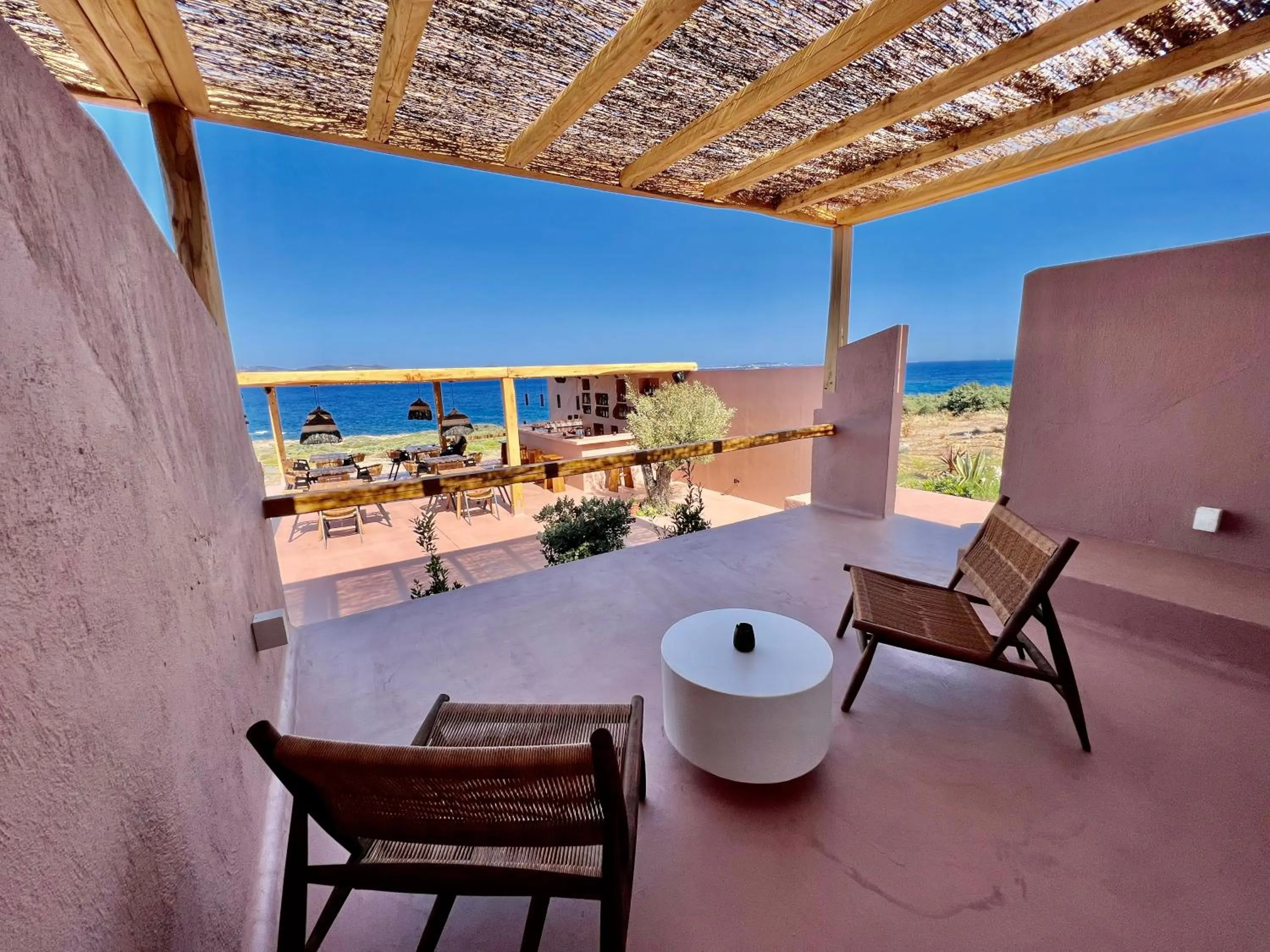 Akre Hotel - Designed for Adults