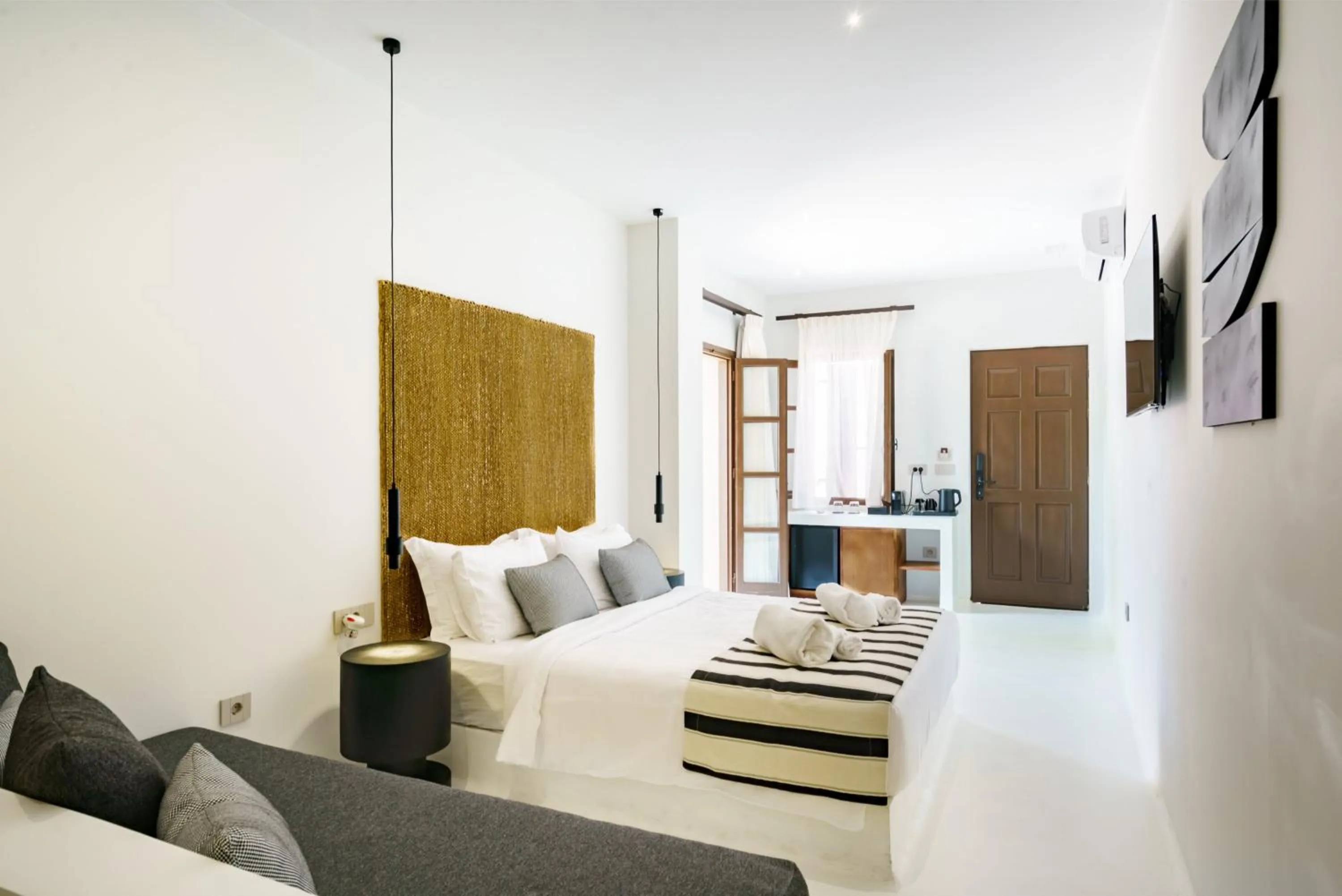 Bedroom, Bed in Akre Hotel - Designed for Adults