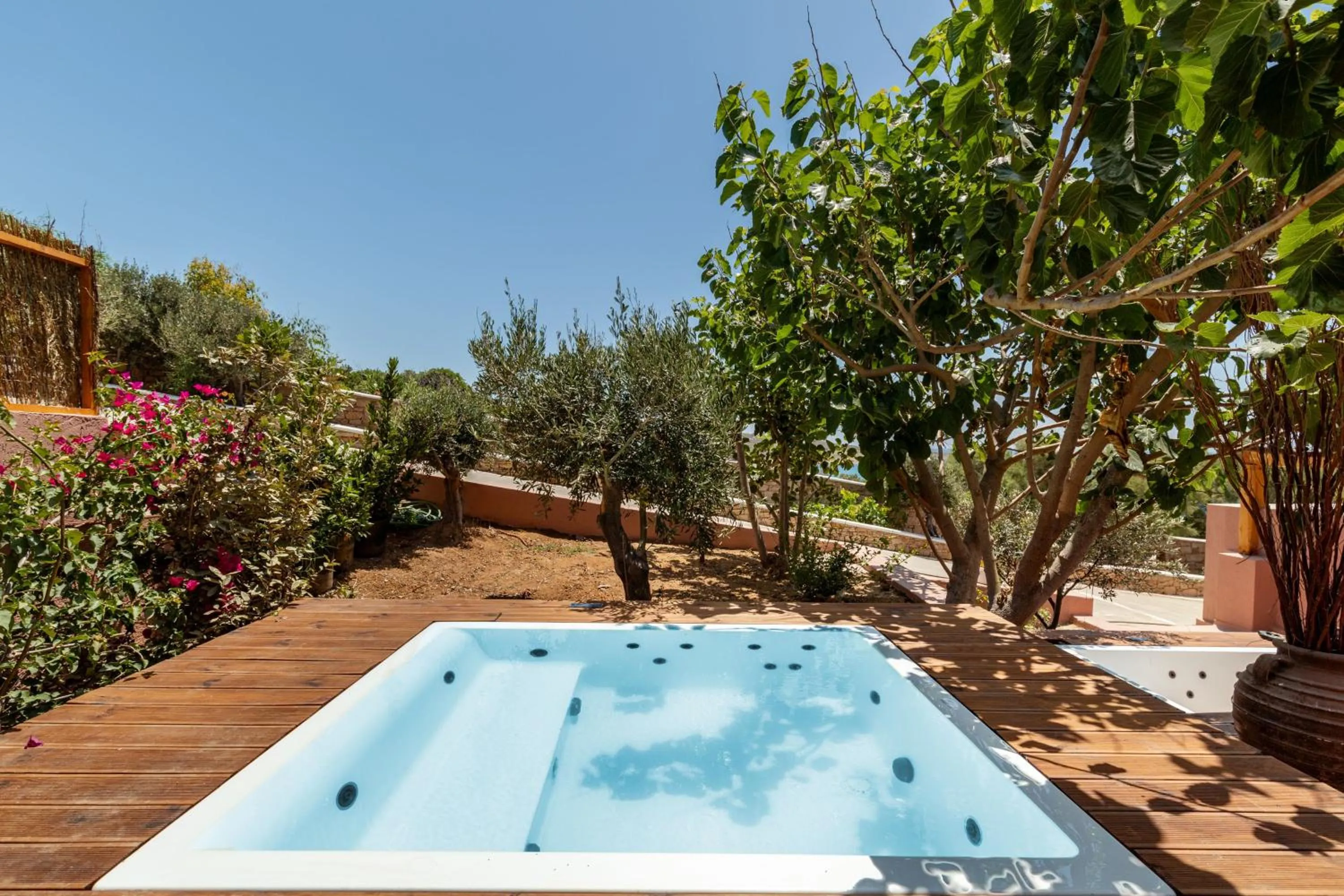 Hot Tub in Akre Hotel - Designed for Adults