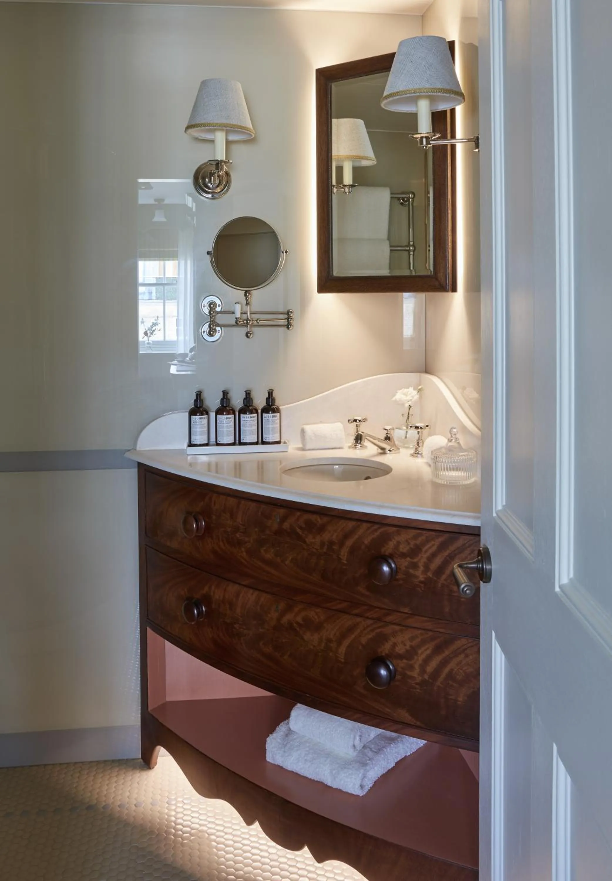 Bathroom in Henrys Townhouse Marylebone, London