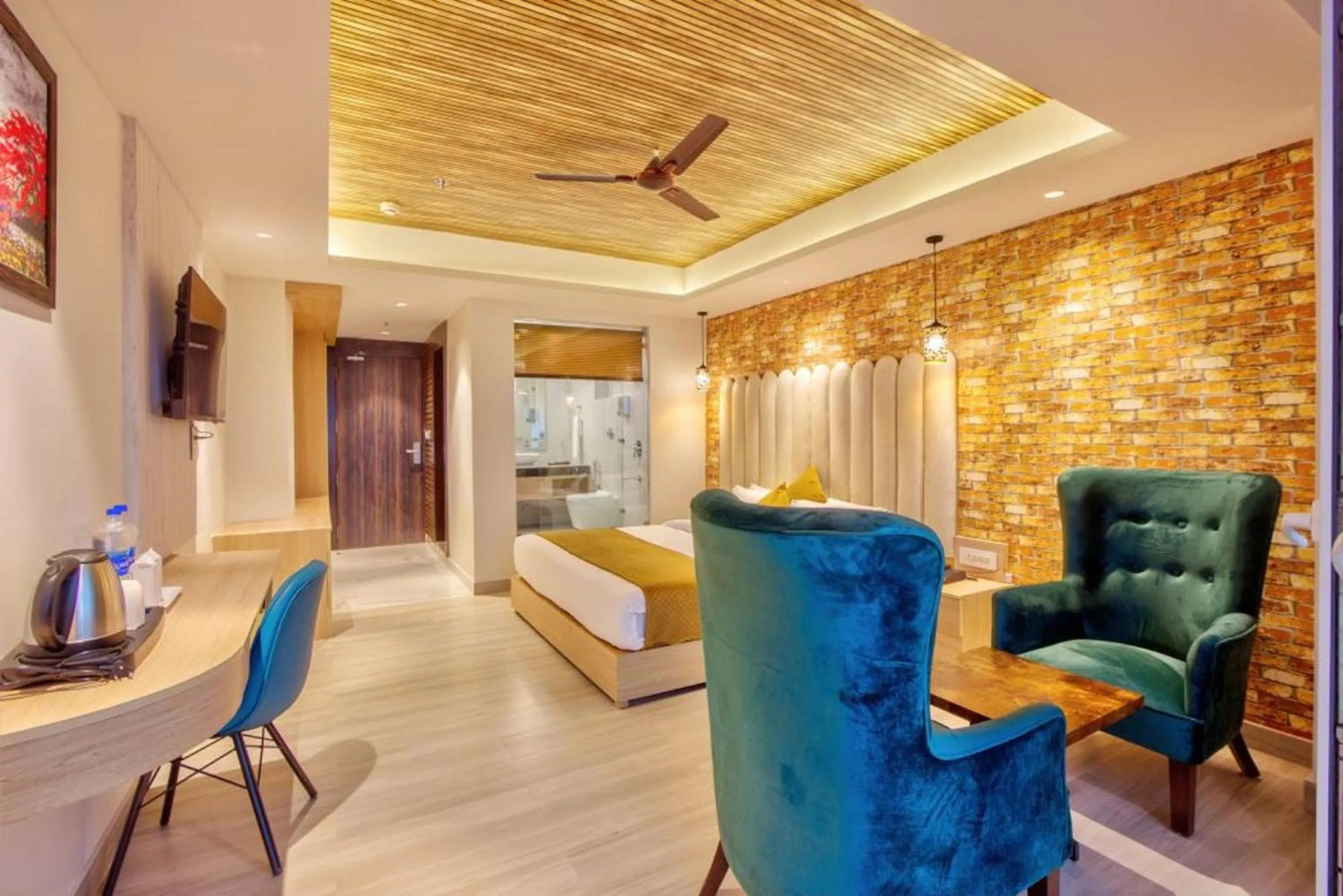 Bed in Hotel Katson Castle Dharamshala