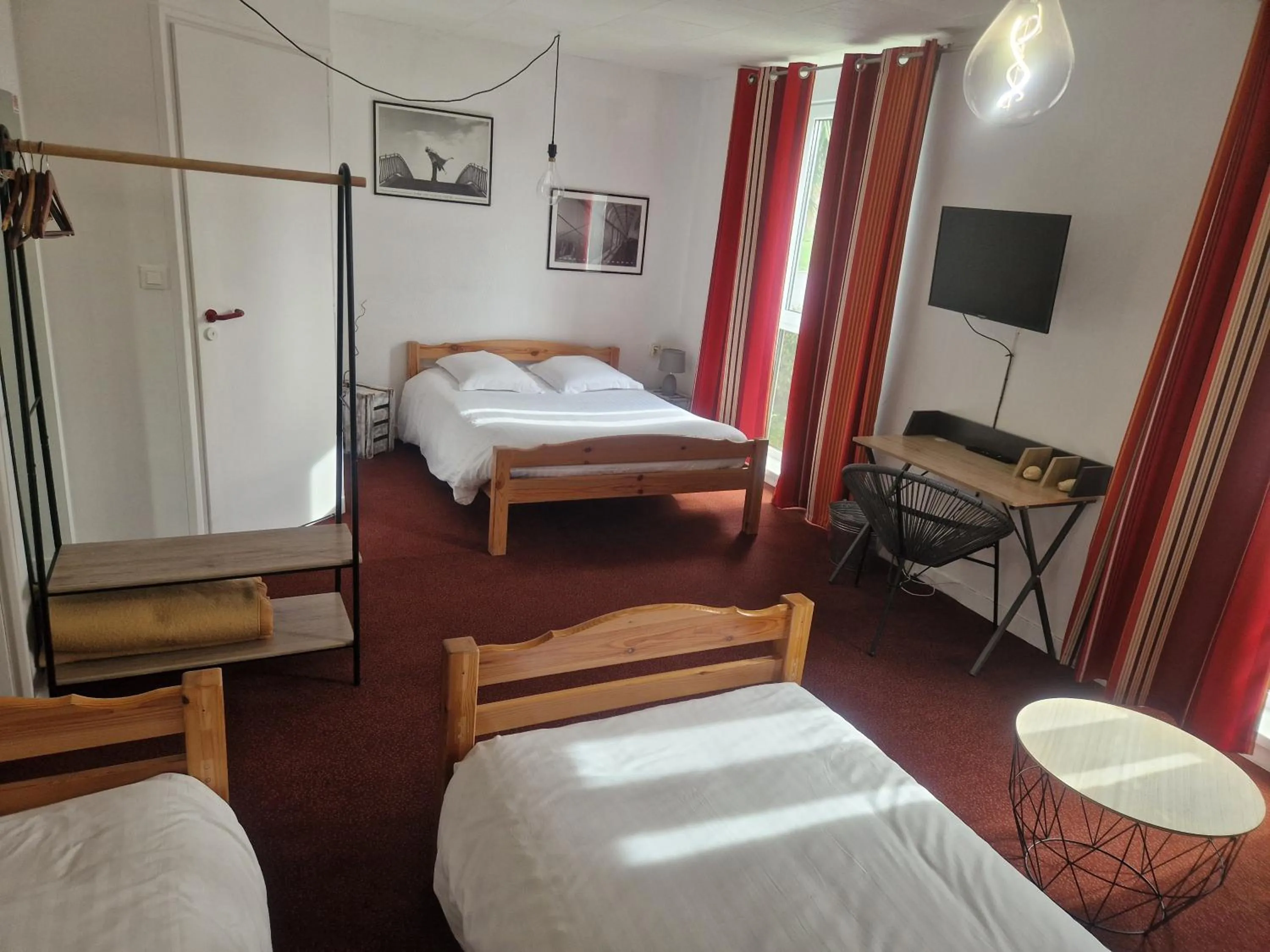 Bed in Agape Hotel Niort- Bessines