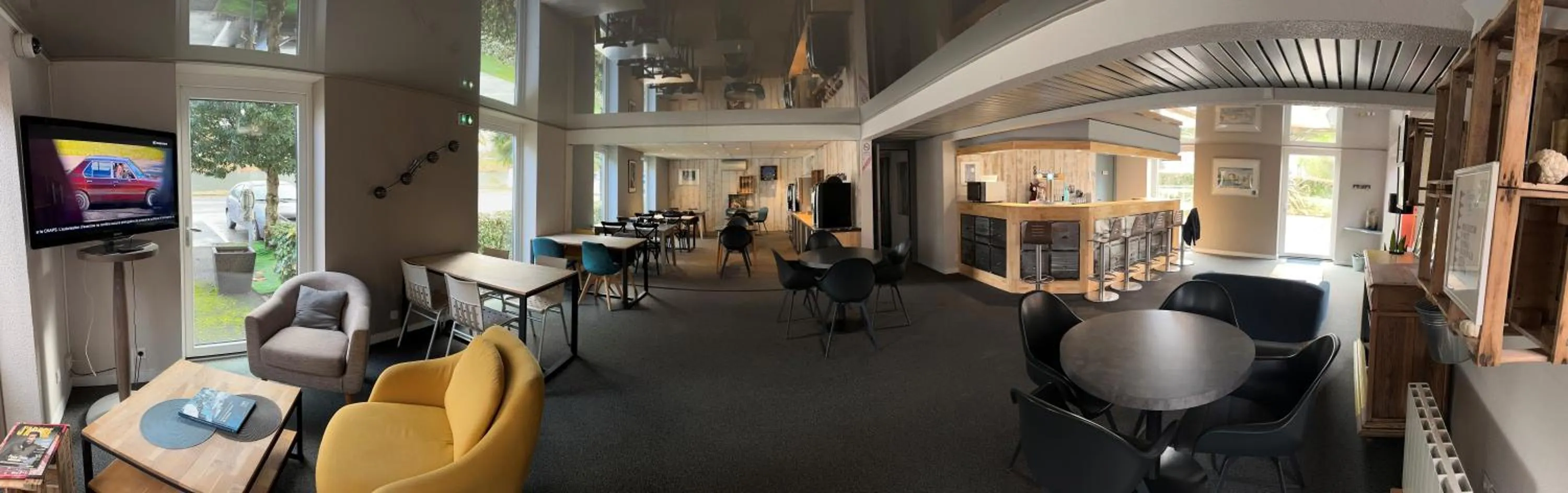 Agape Hotel Niort- Bessines