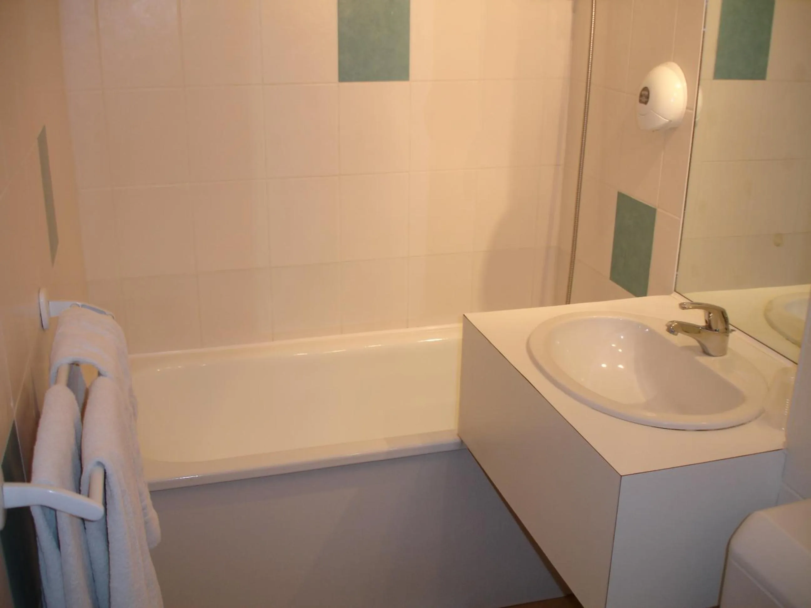 Bathroom in Agape Hotel Niort- Bessines