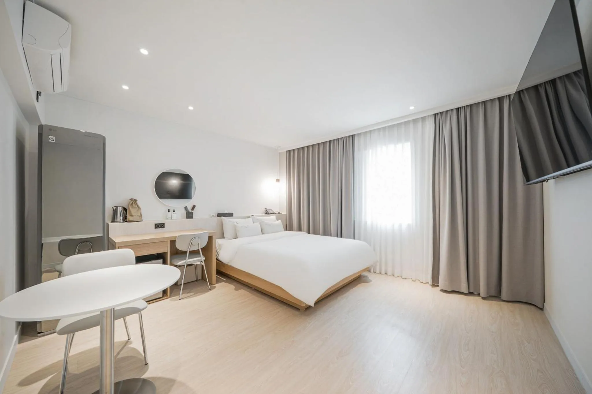 Bed in Hotel Yam Gumi