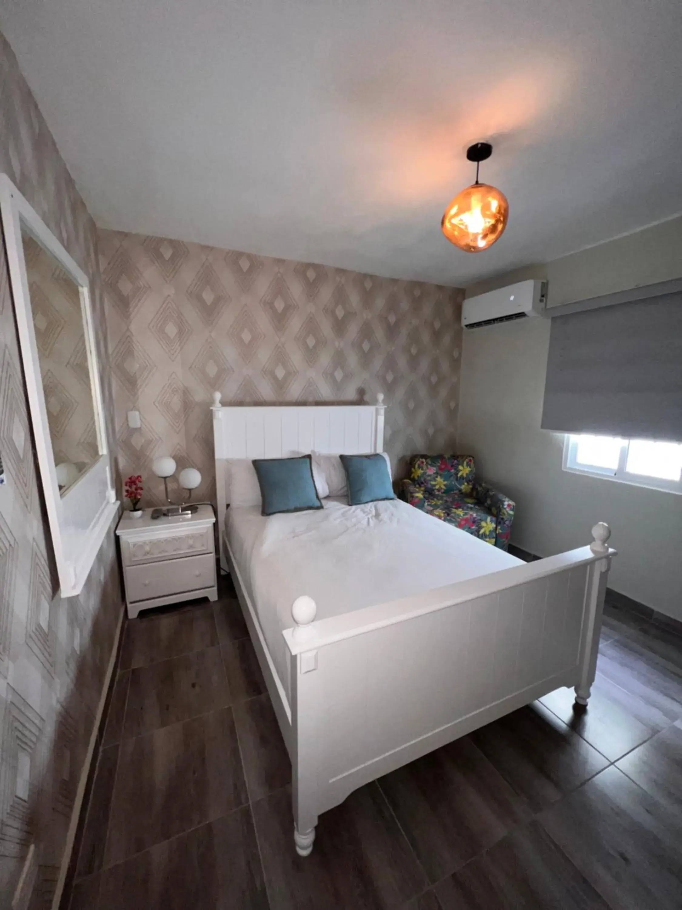 Deluxe Room in Hostal 53 Boutique Santo Domingo Deluxe Room in Hostal 53 Boutique Santo Domingo