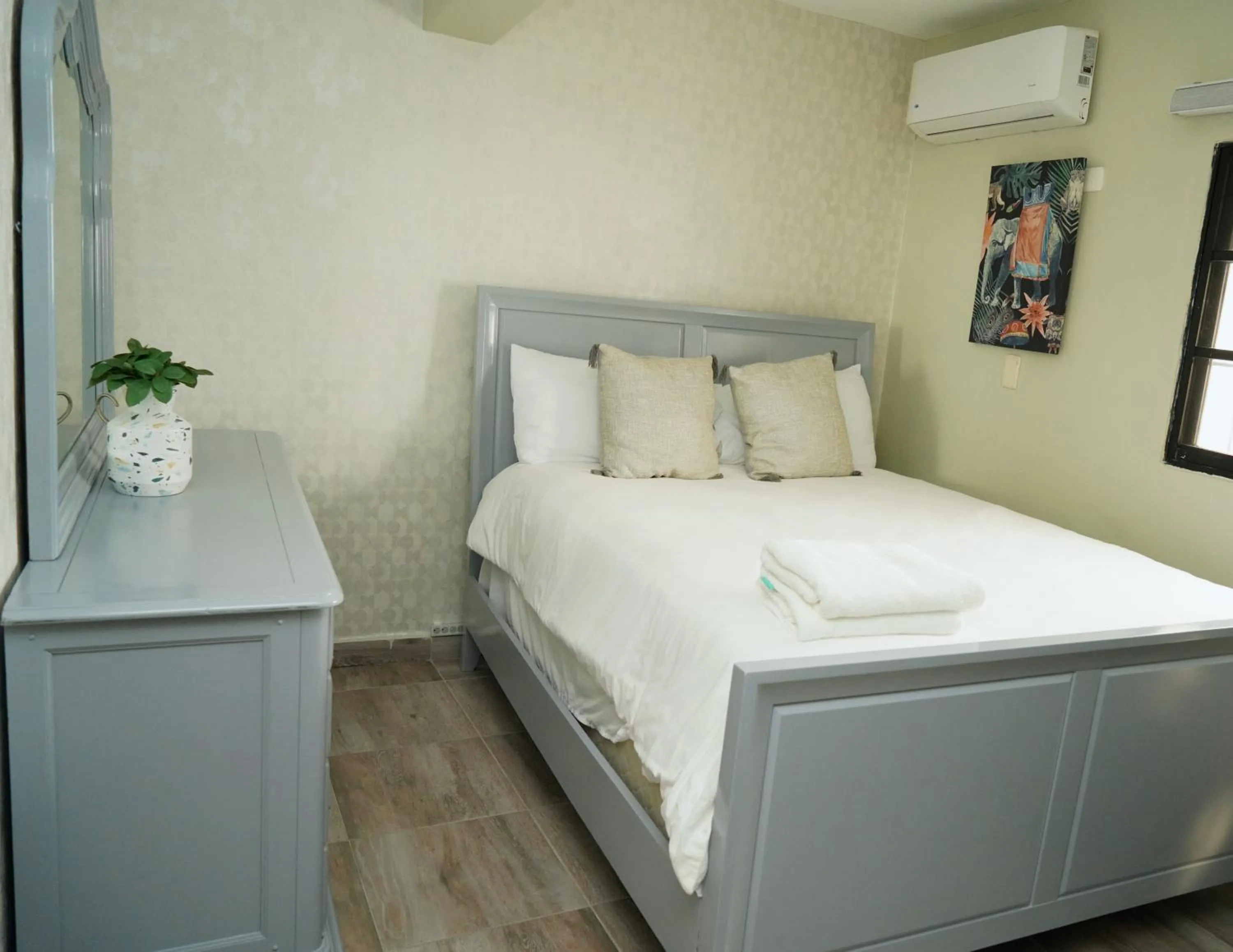 Bedroom, Bed in Hostal 53 Boutique Santo Domingo