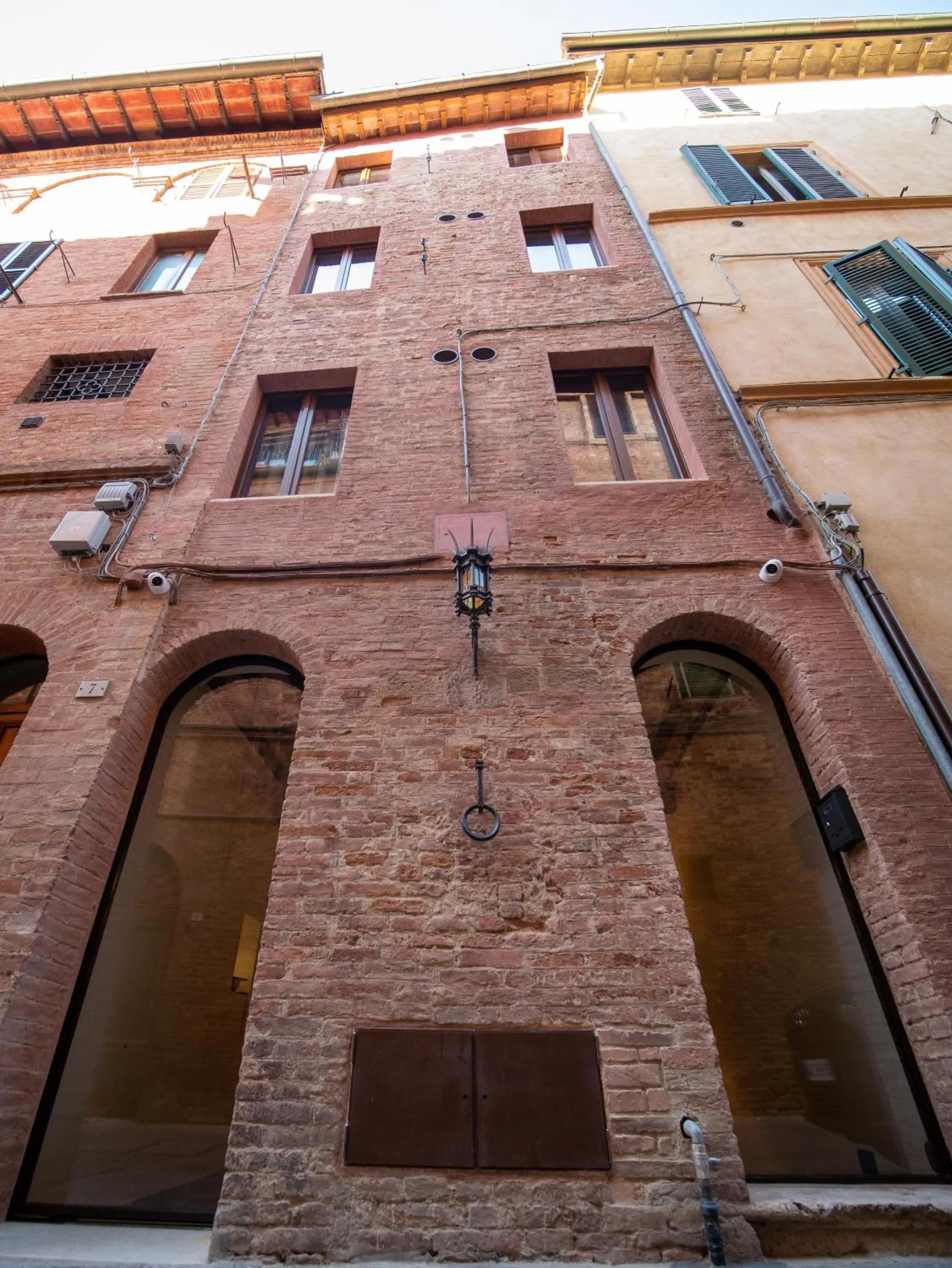 Property building in Torre del Fuggisole