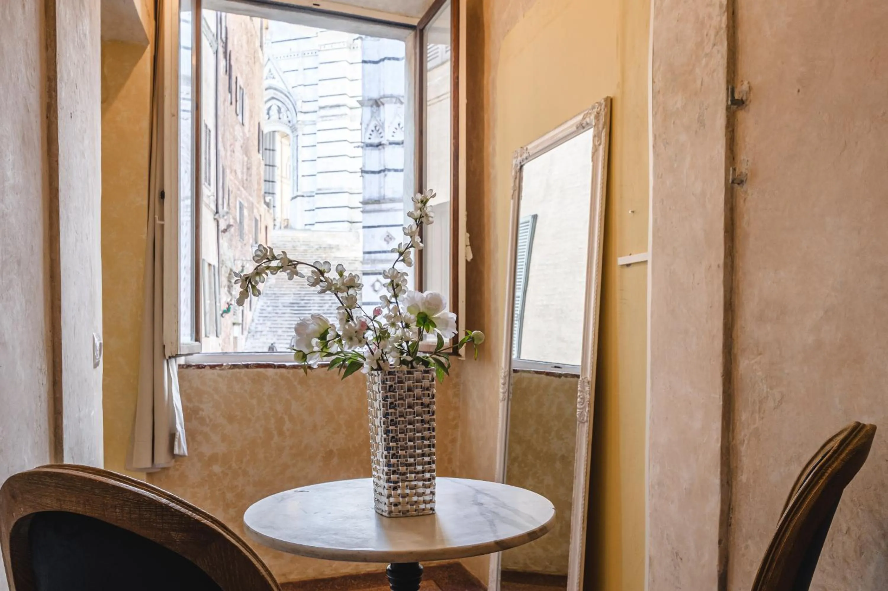 Decorative detail in Il Battistero Siena Residenza d'Epoca