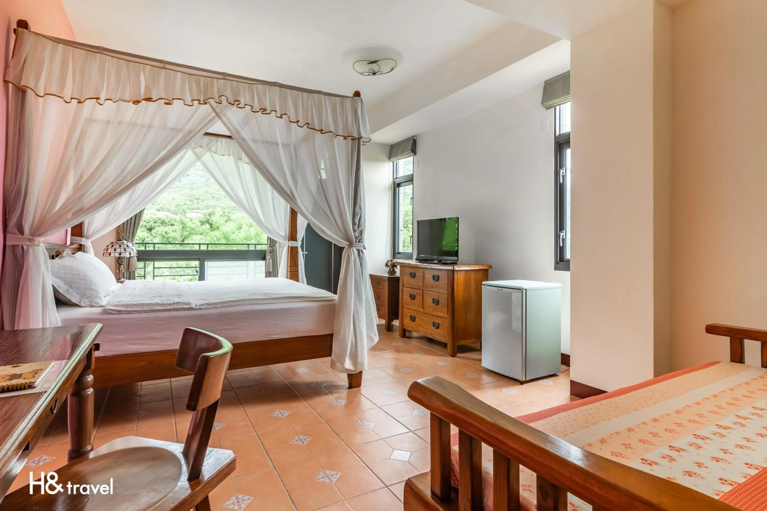 Decorative detail, Bed in Qian B&B