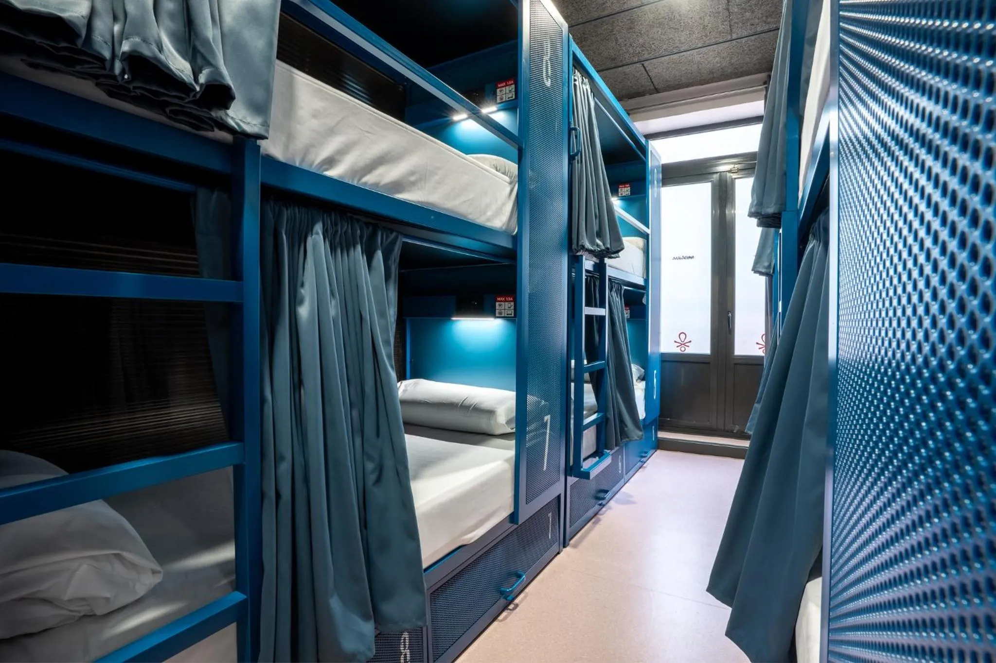 Bed in Ideal Youth Hostel