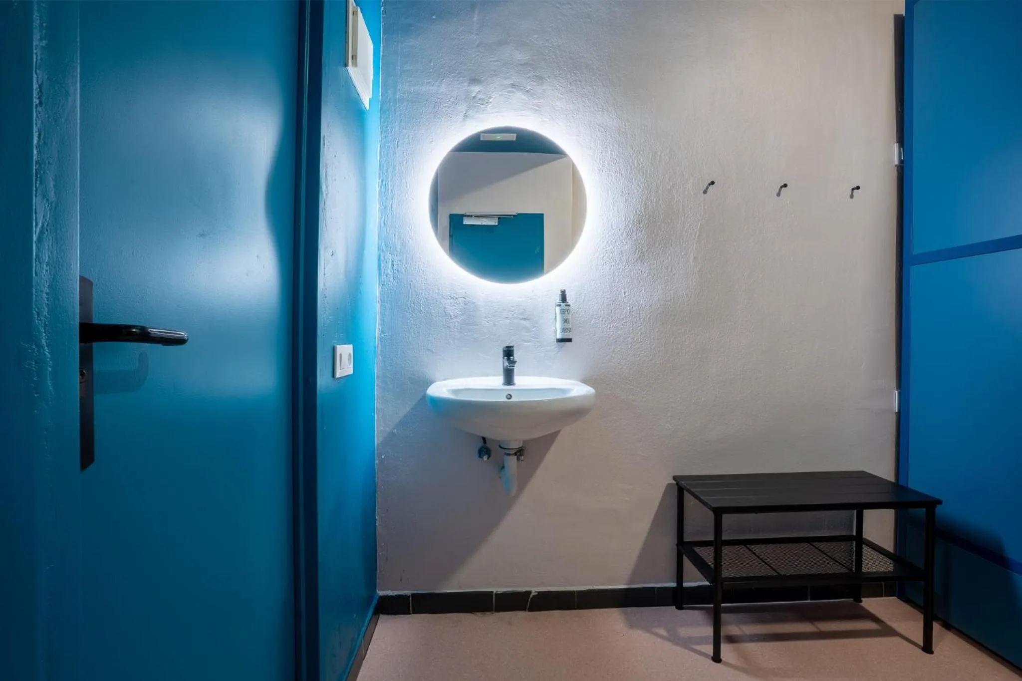 Bathroom in Ideal Youth Hostel