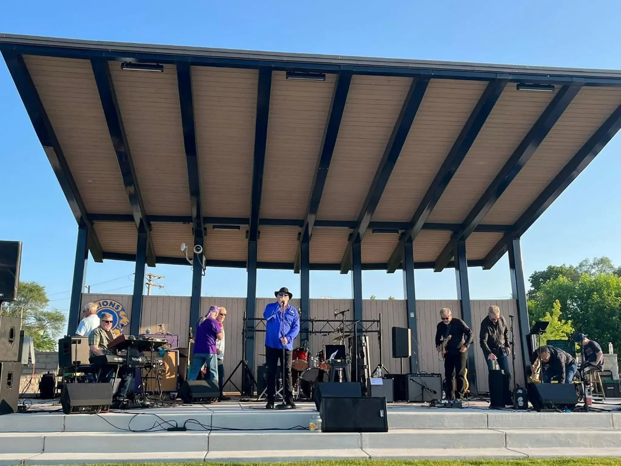 Double Room with Shared Bathroom in Randolph Hotel Double Room with Shared Bathroom in Randolph Hotel