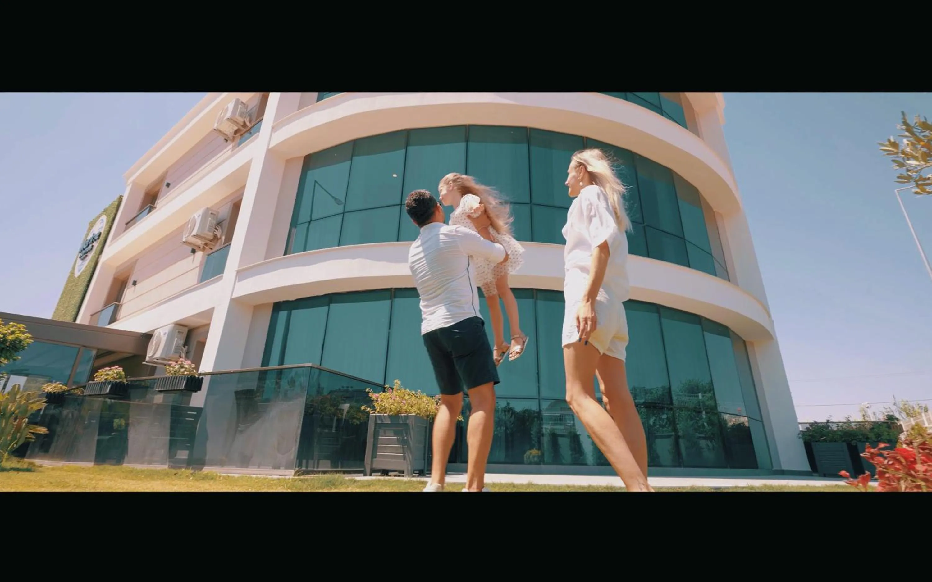 Day in Let'stay Marine Homes