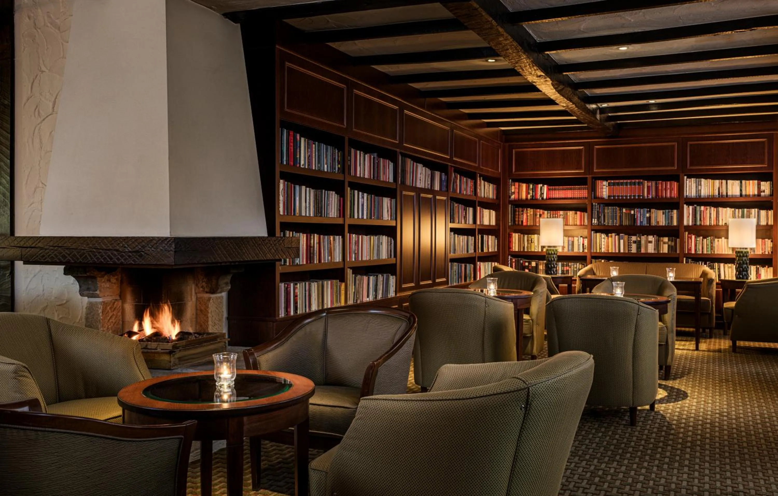 Library in Fletcher Parkhotel De Wiemsel