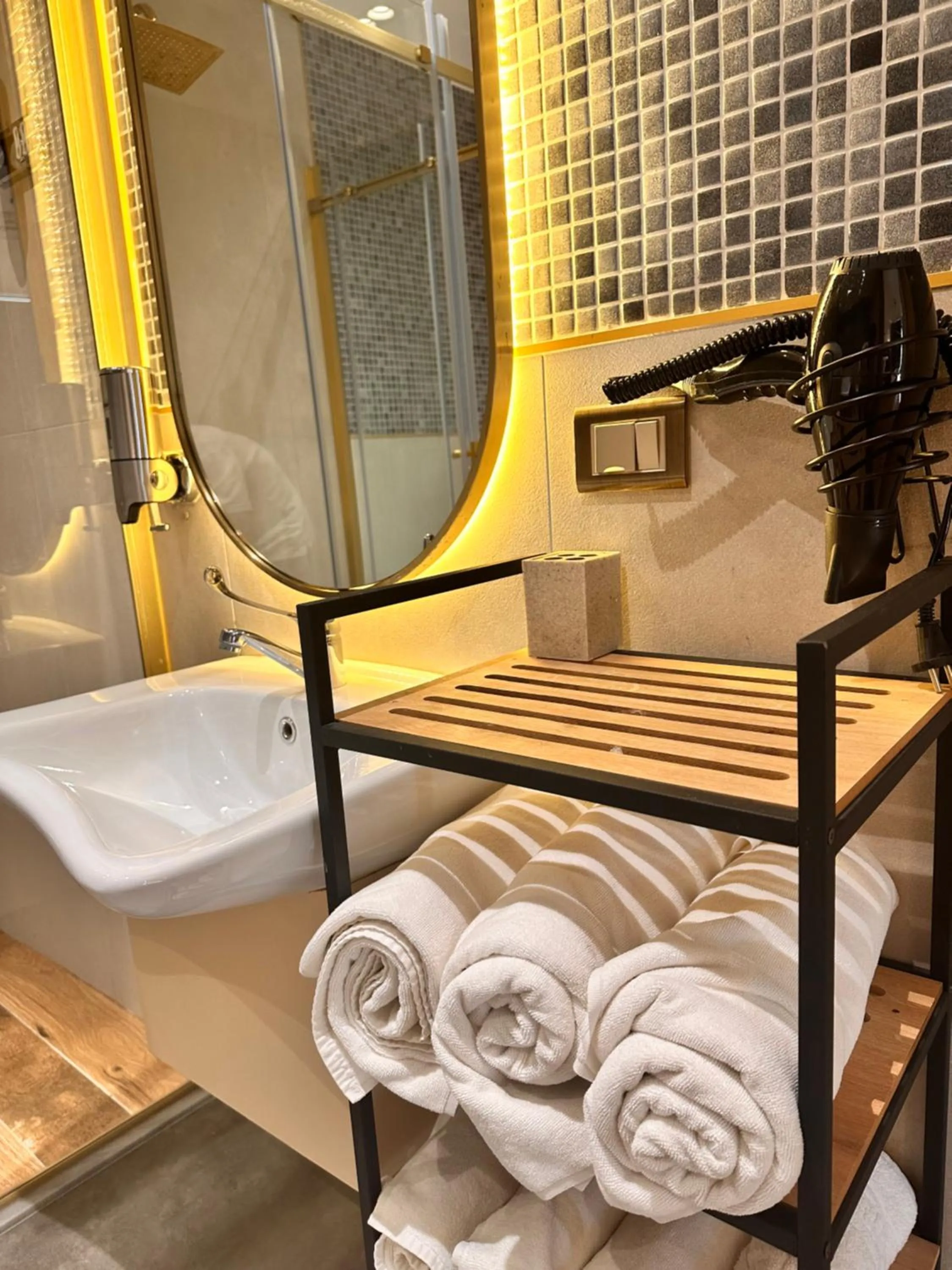 hair dryier in Taksim Bosphorus Hotel