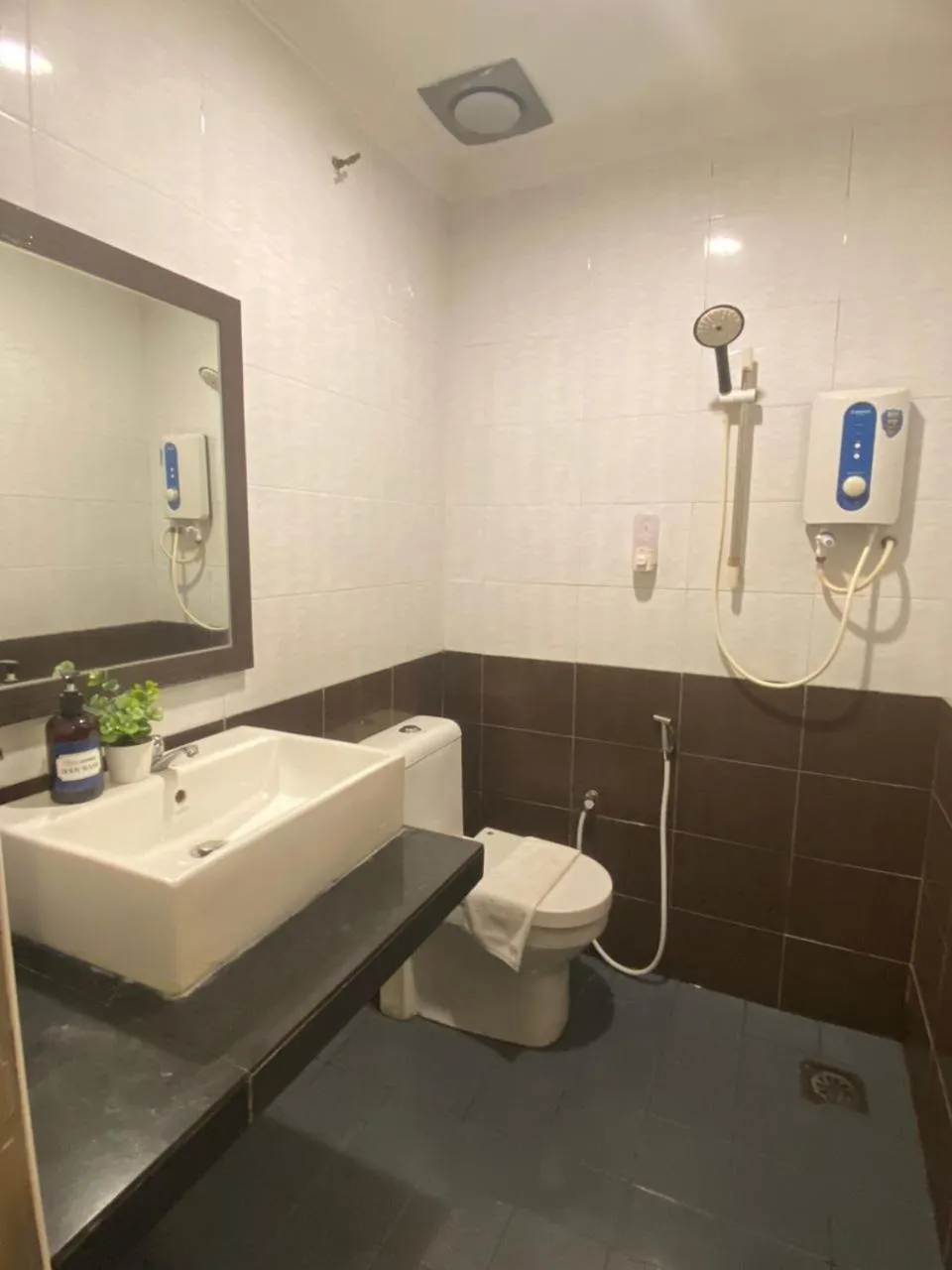 Bathroom in Alia Express Sendayan