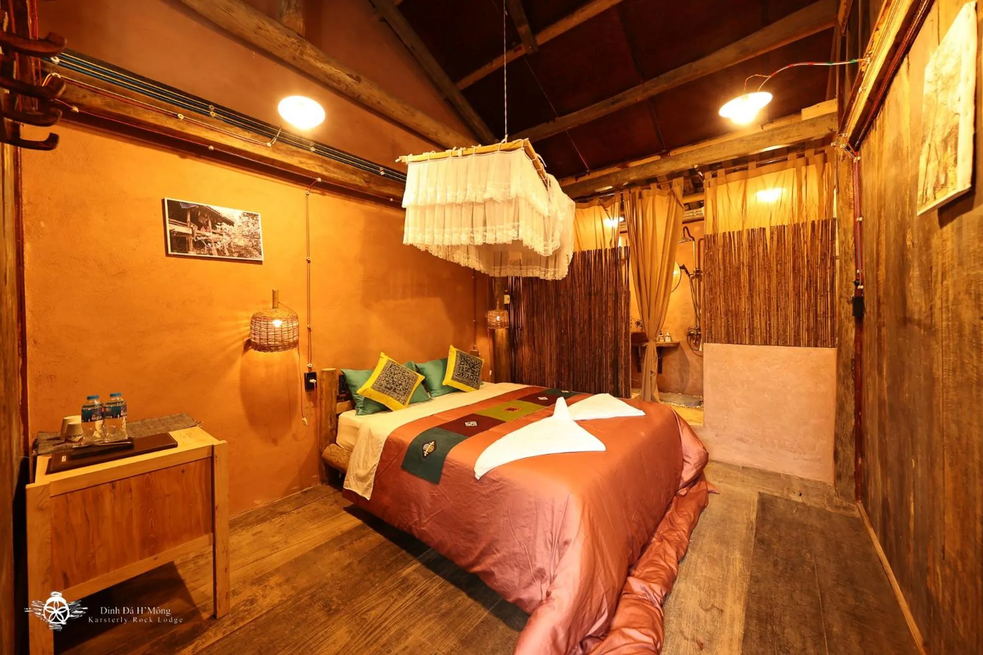 Bedroom, Bed in Dinh Đá H'Mông - Karsterly Rock Lodge