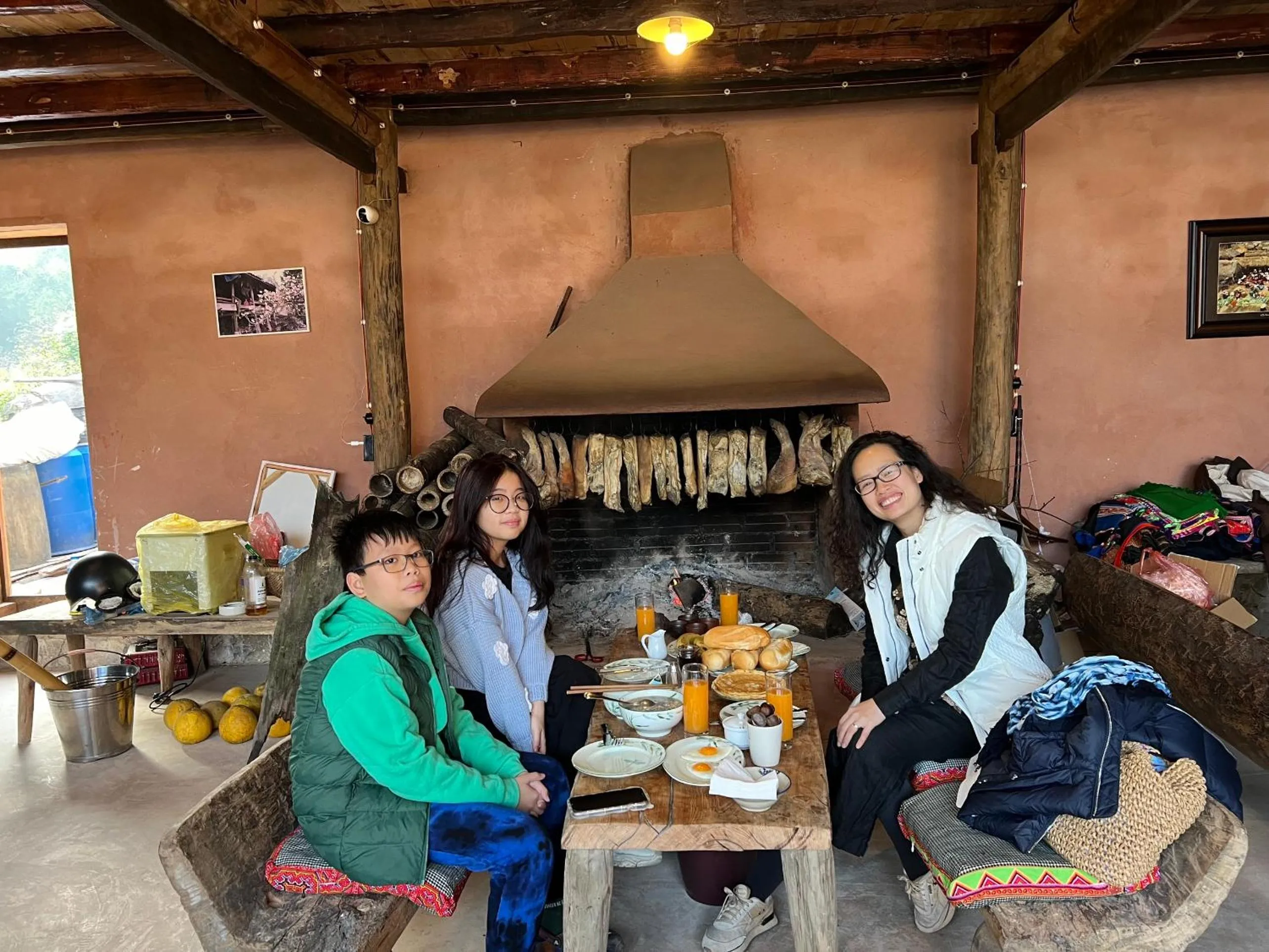 Breakfast in Dinh Đá H'Mông - Karsterly Rock Lodge