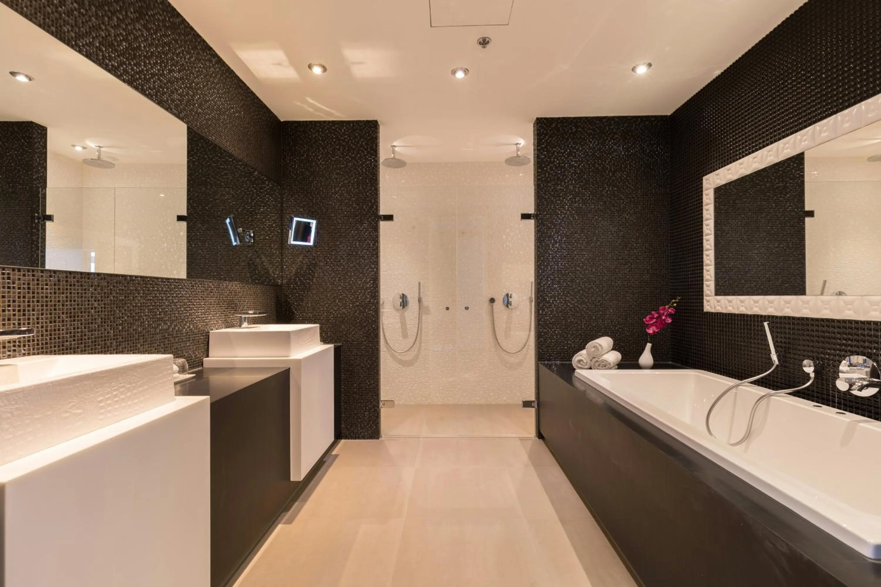 Bathroom in Leonardo Royal Hotel Den Haag Promenade