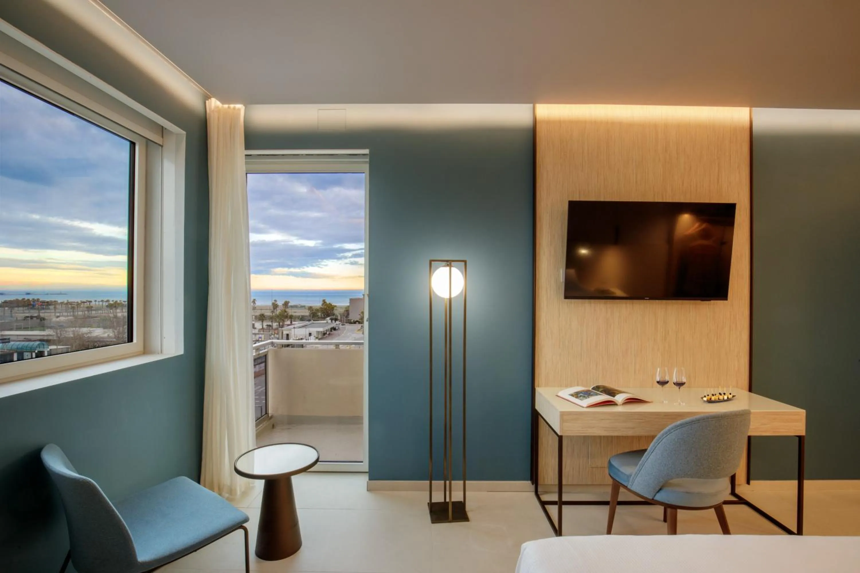 Photo of the whole room in Ambasciatori Suite Hotel