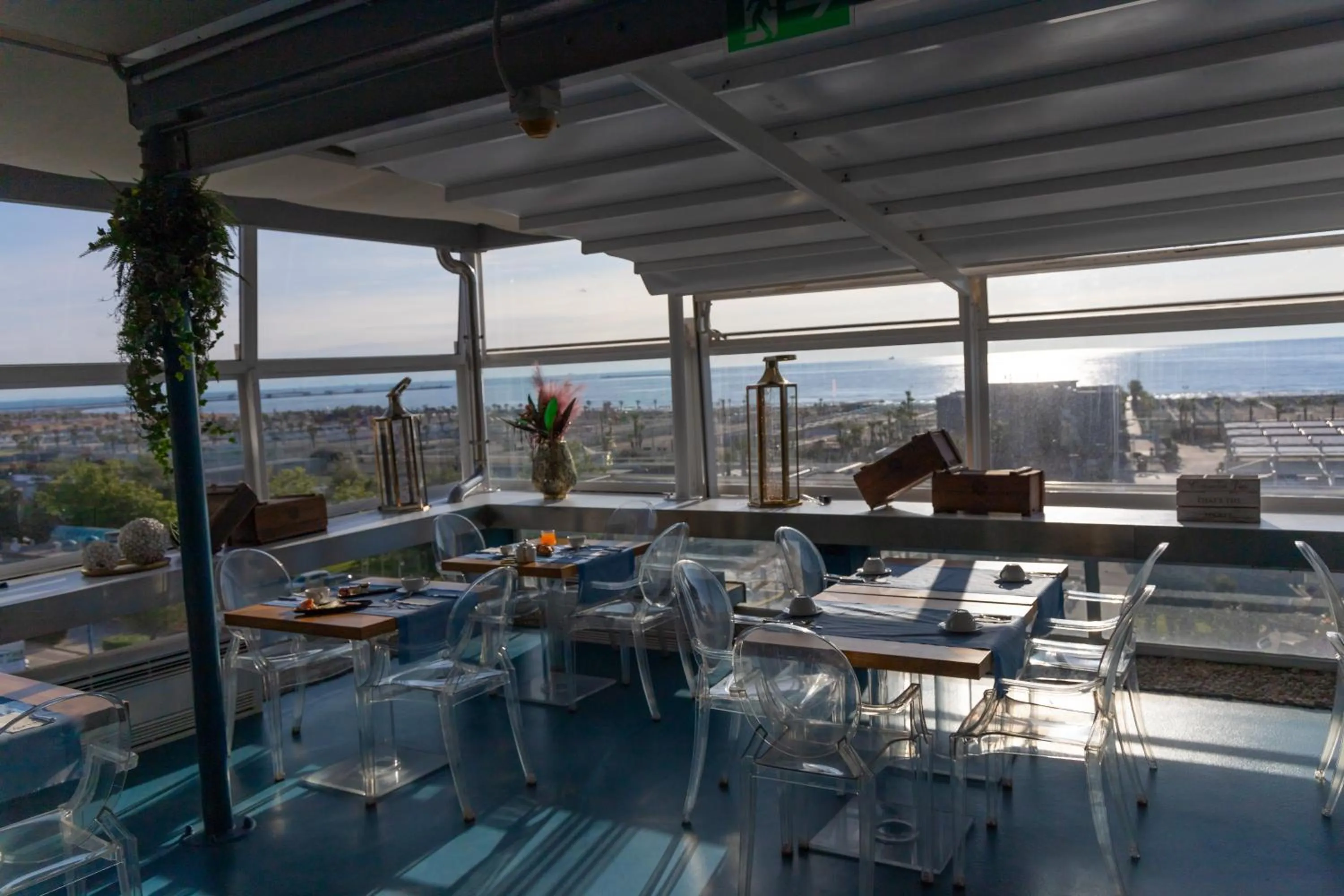 Restaurant/places to eat in Ambasciatori Suite Hotel